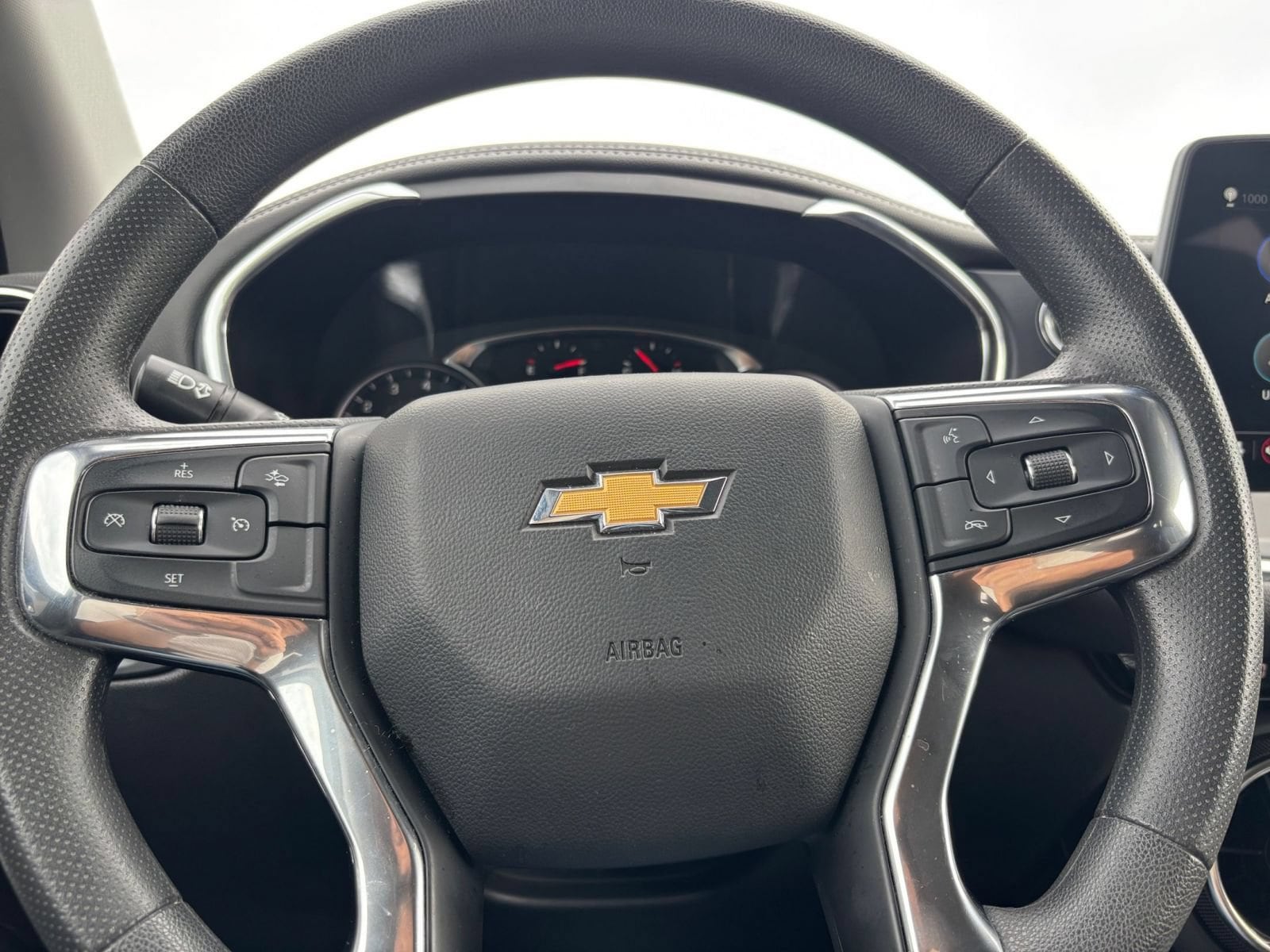 Thumbnail: 2025 Chevrolet Blazer - 28
