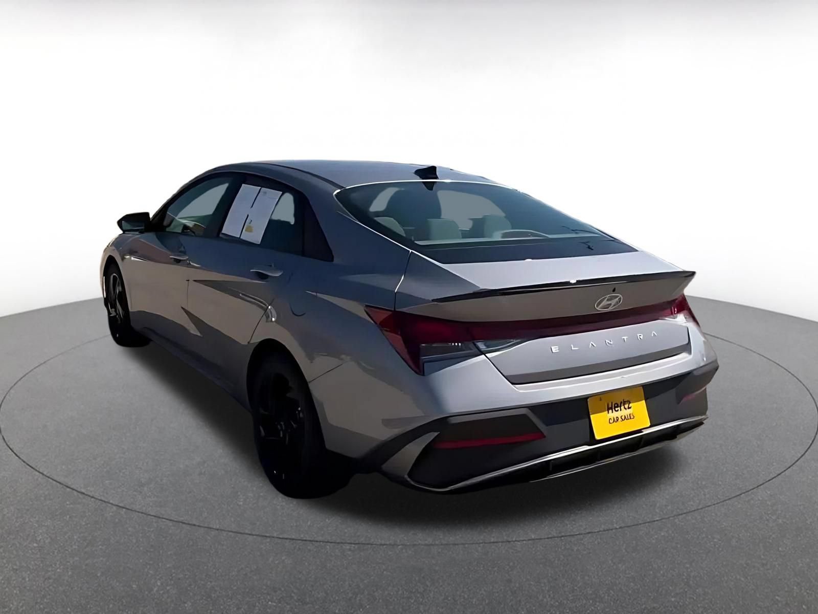 Thumbnail: 2026 Hyundai Elantra - 10