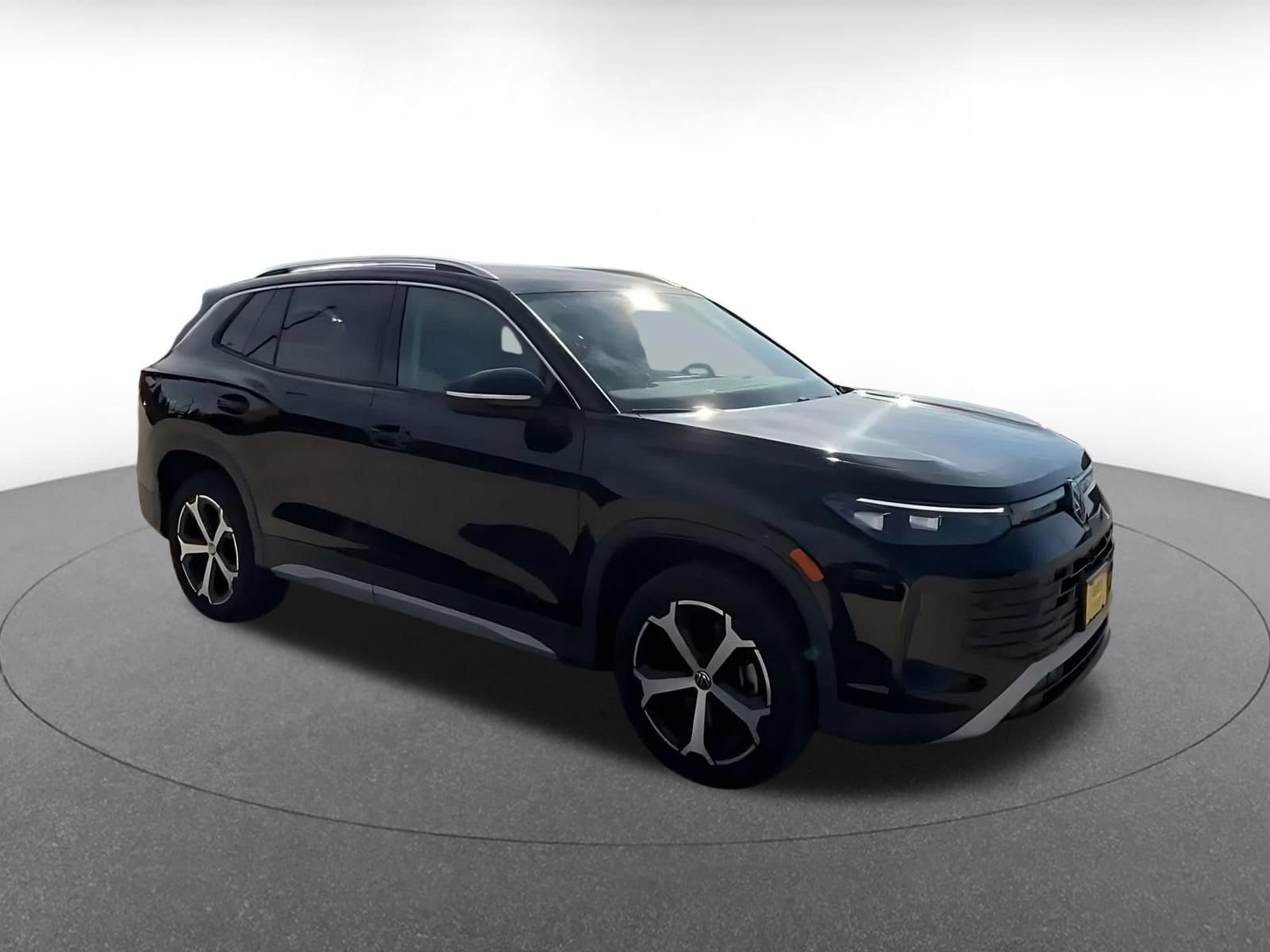 Thumbnail: 2026 Volkswagen Tiguan - 2