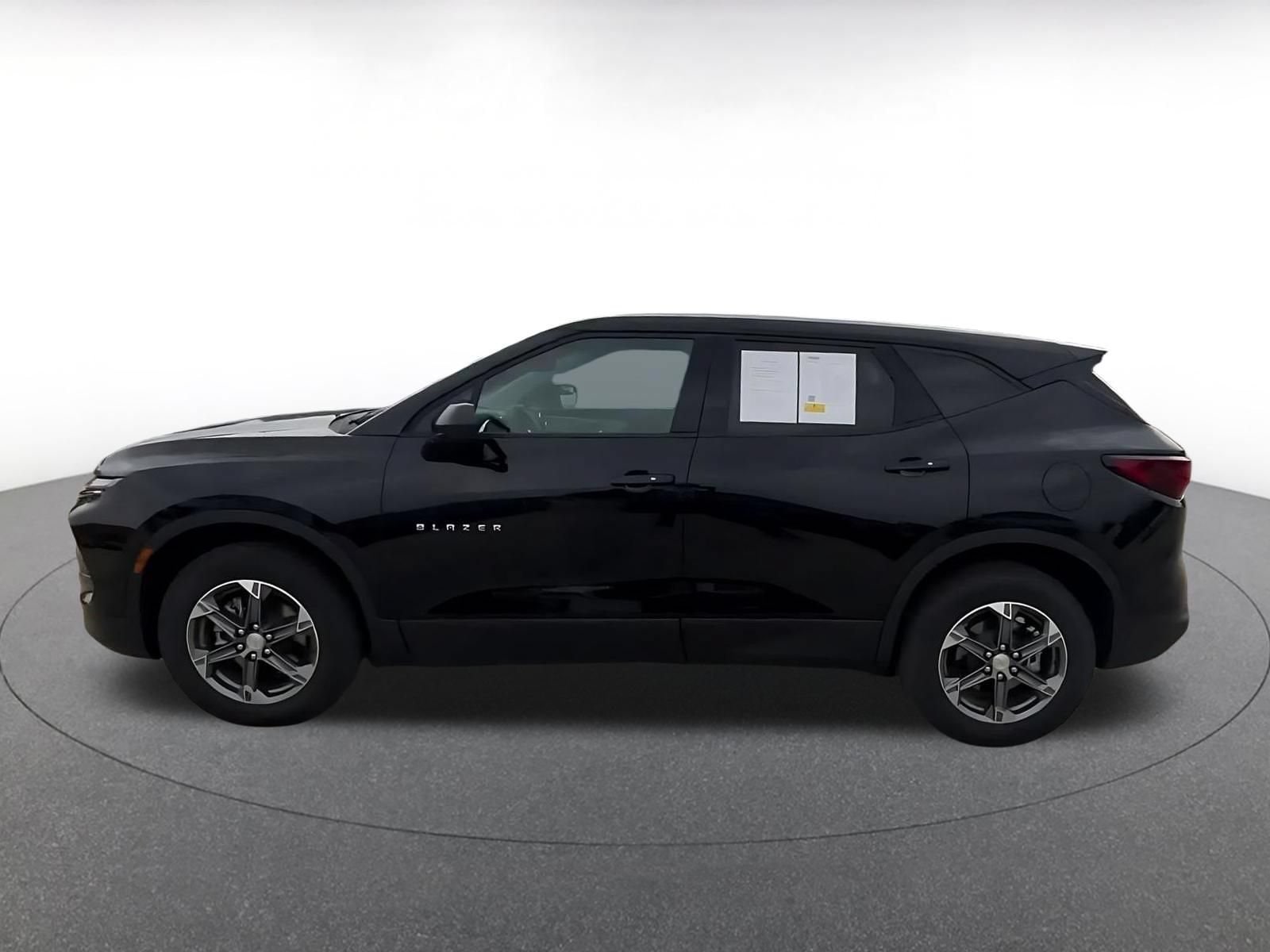 Thumbnail: 2025 Chevrolet Blazer - 8