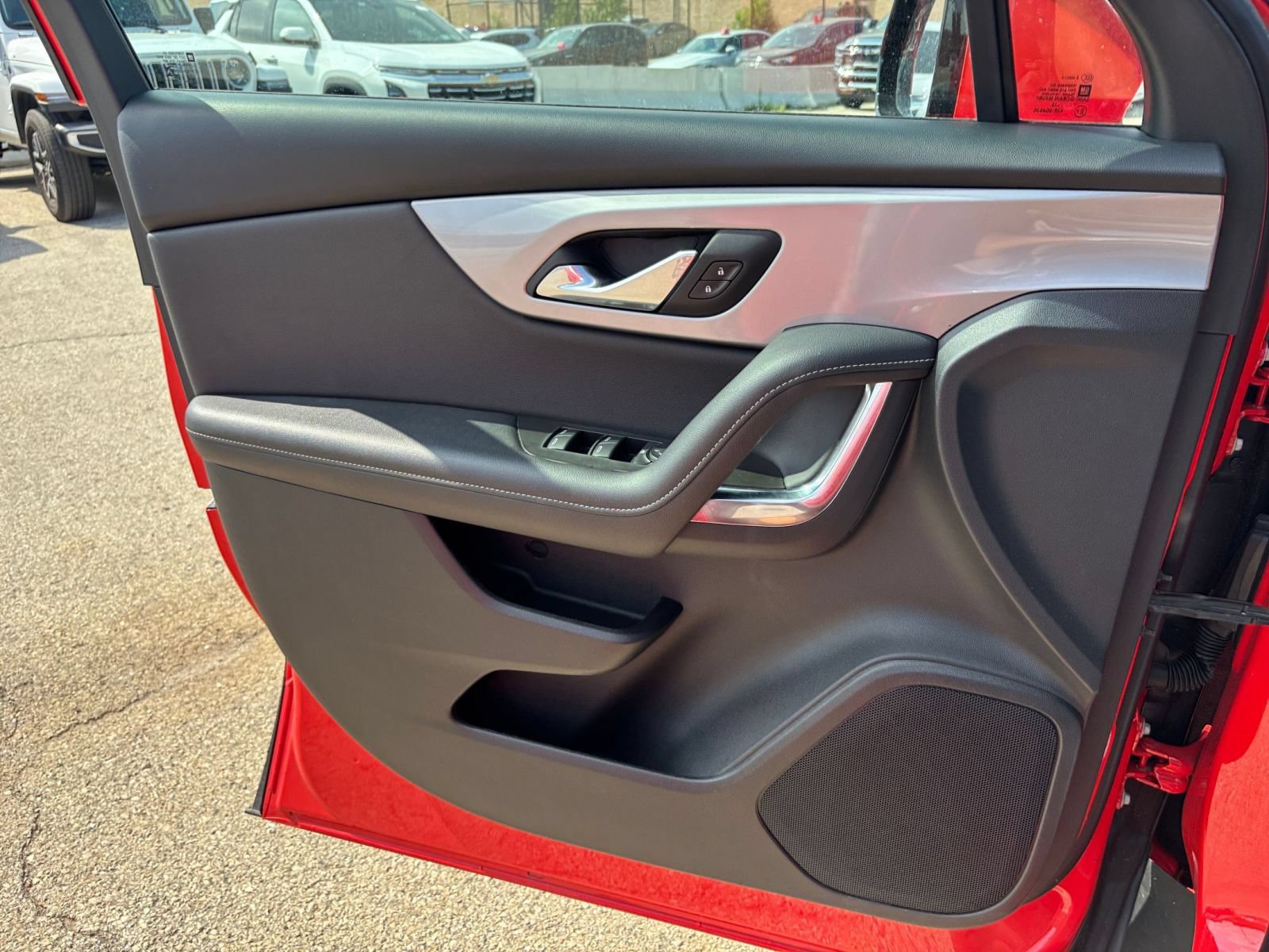 Thumbnail: 2025 Chevrolet Blazer - 18