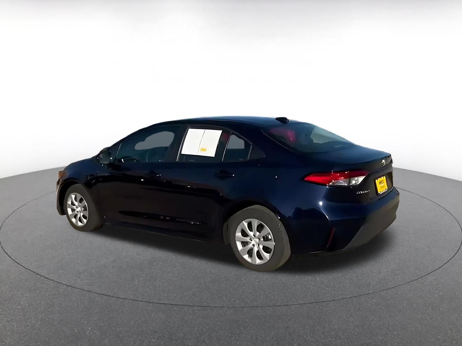Thumbnail: 2025 Toyota Corolla - 9