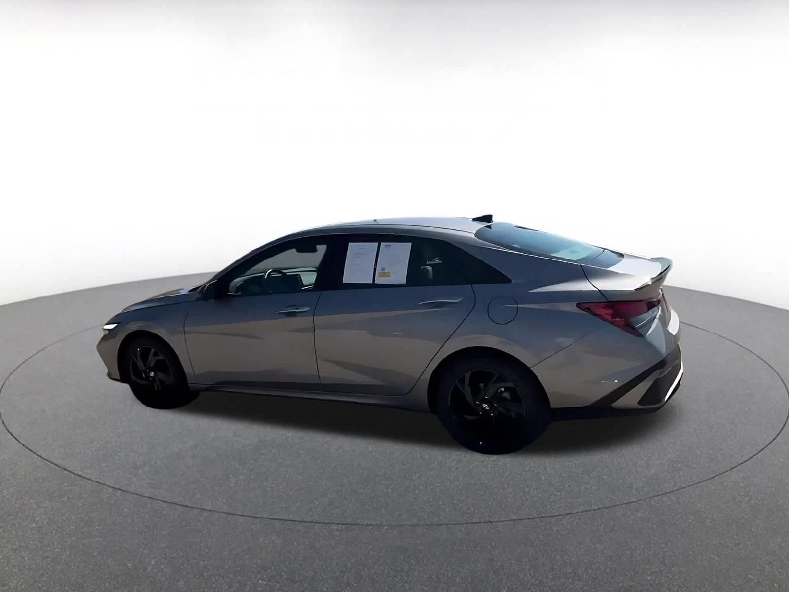 Thumbnail: 2026 Hyundai Elantra - 9