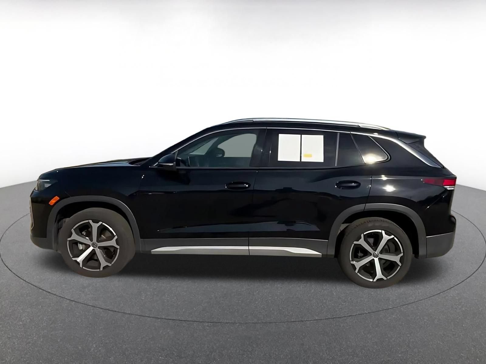 Thumbnail: 2026 Volkswagen Tiguan - 8