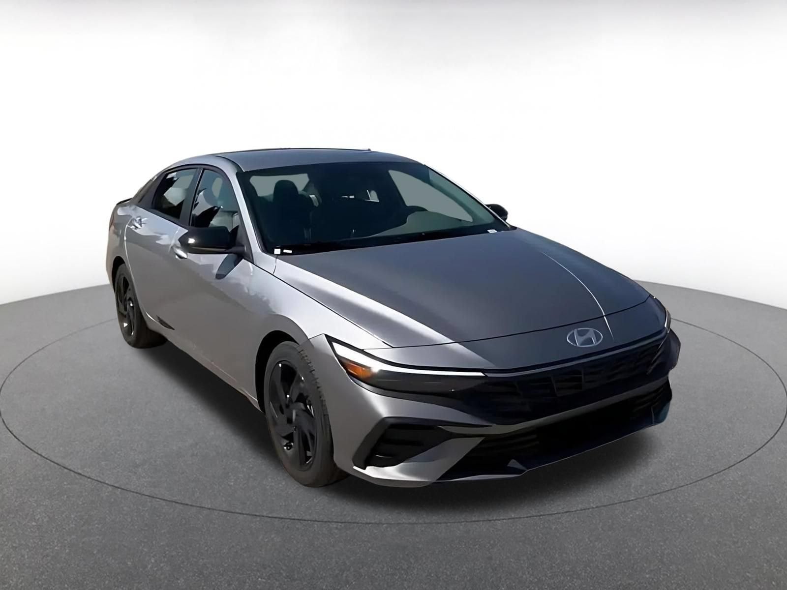 Thumbnail: 2026 Hyundai Elantra - 3