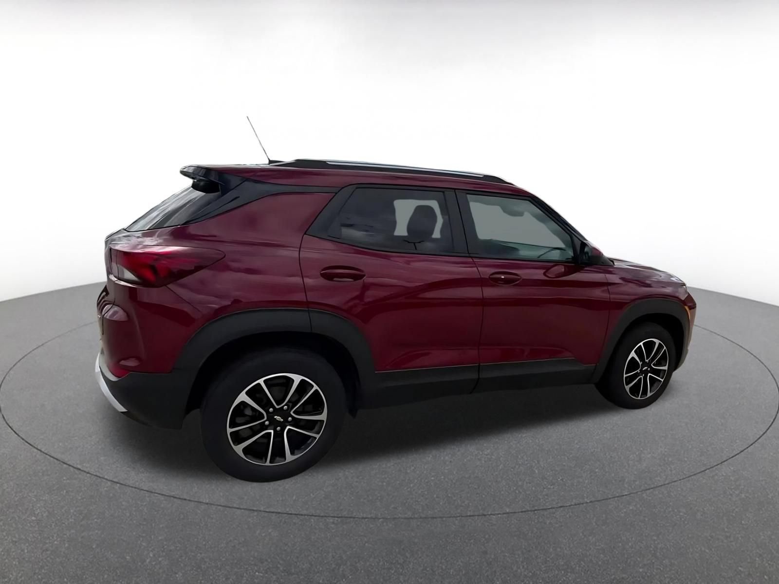 Thumbnail: 2024 Chevrolet TrailBlazer - 14