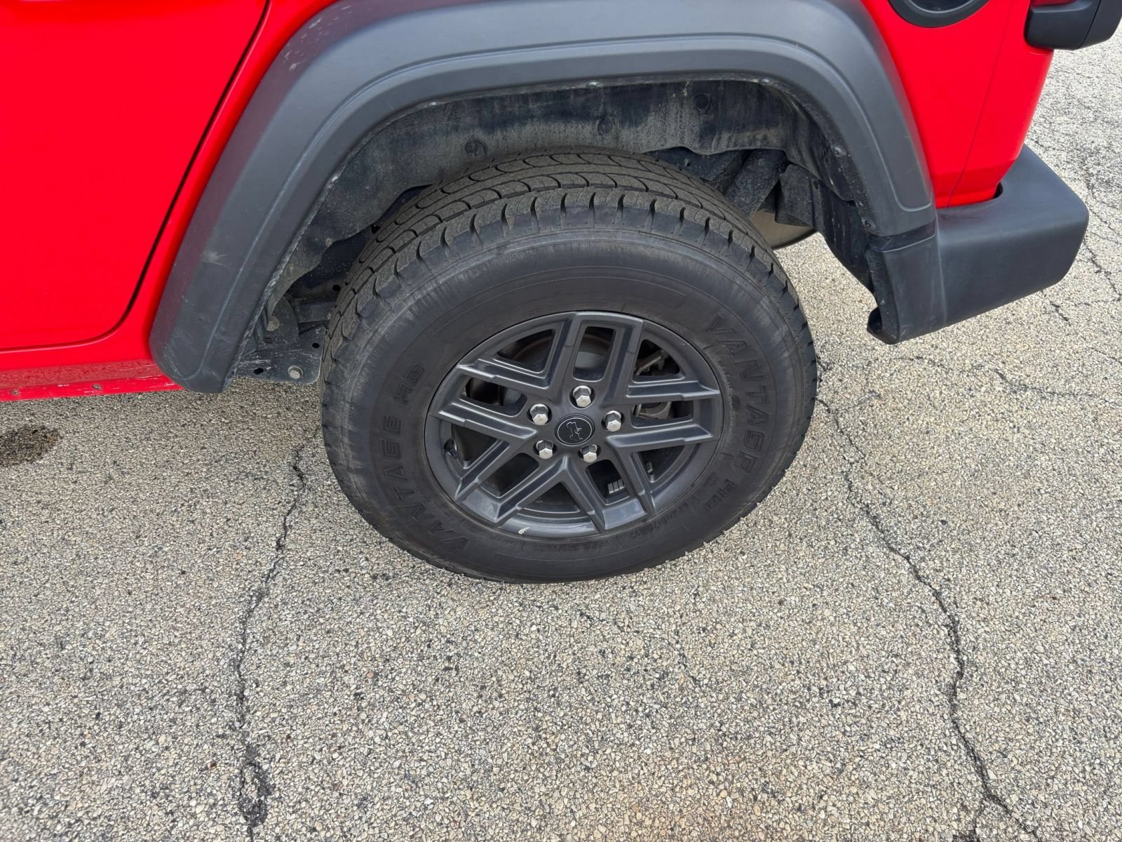 Thumbnail: 2025 Jeep Wrangler - 27