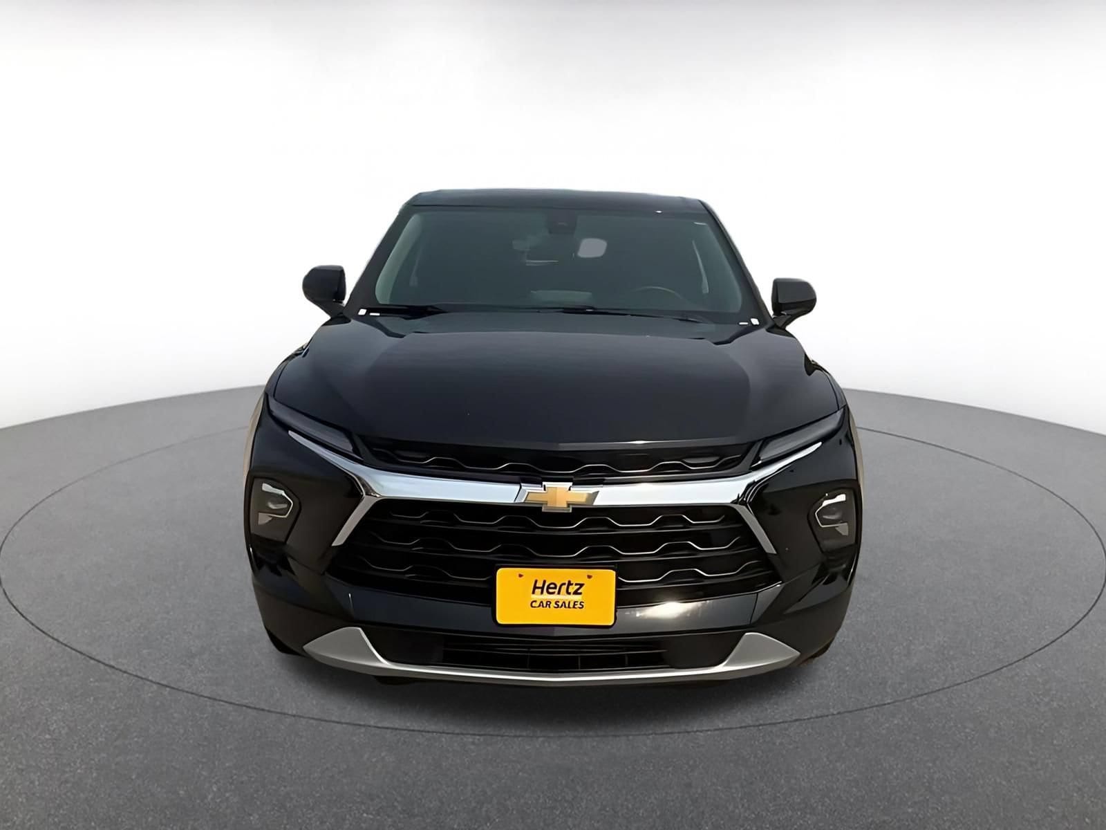 Thumbnail: 2025 Chevrolet Blazer - 4