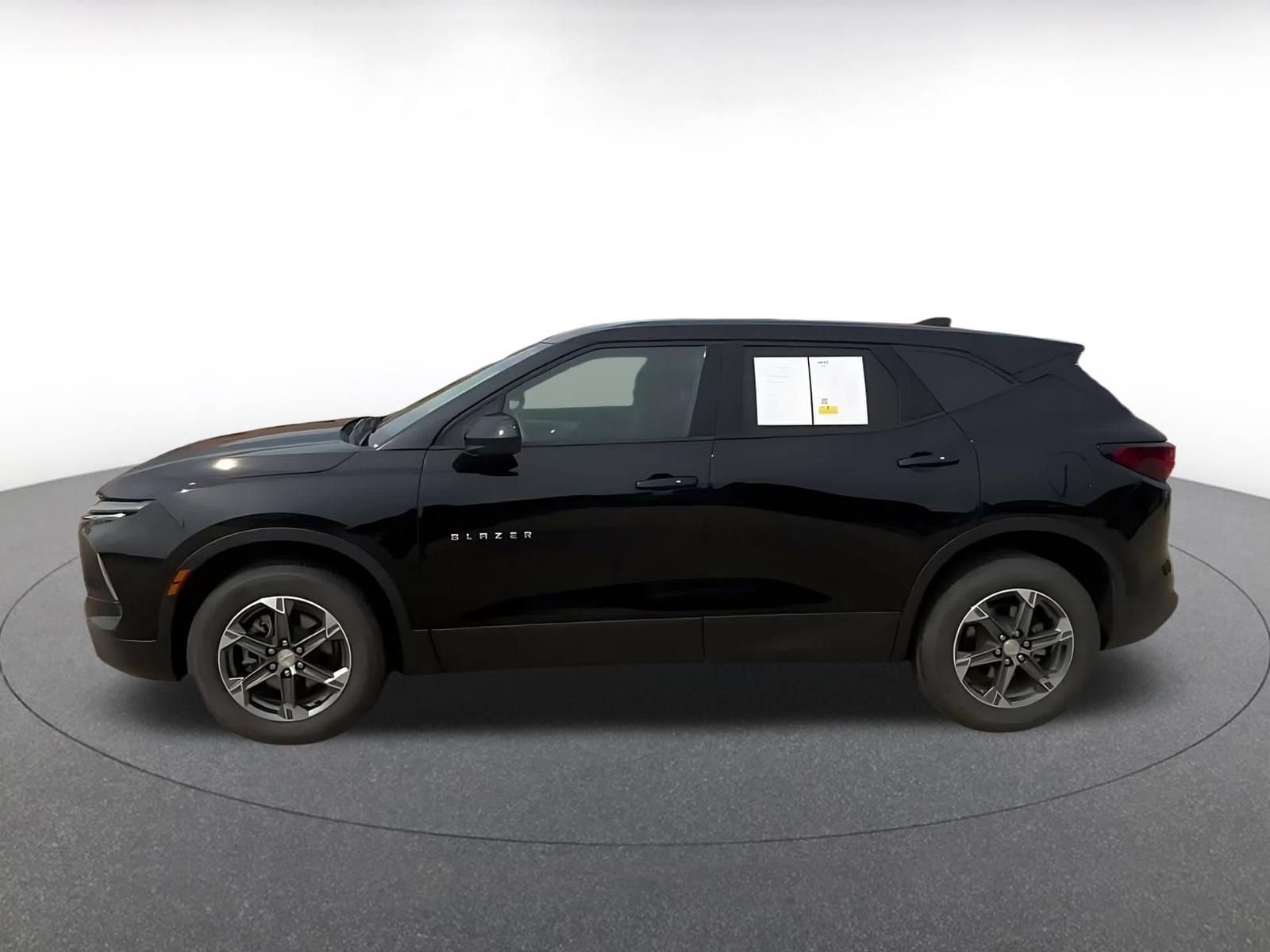 Thumbnail: 2025 Chevrolet Blazer - 8