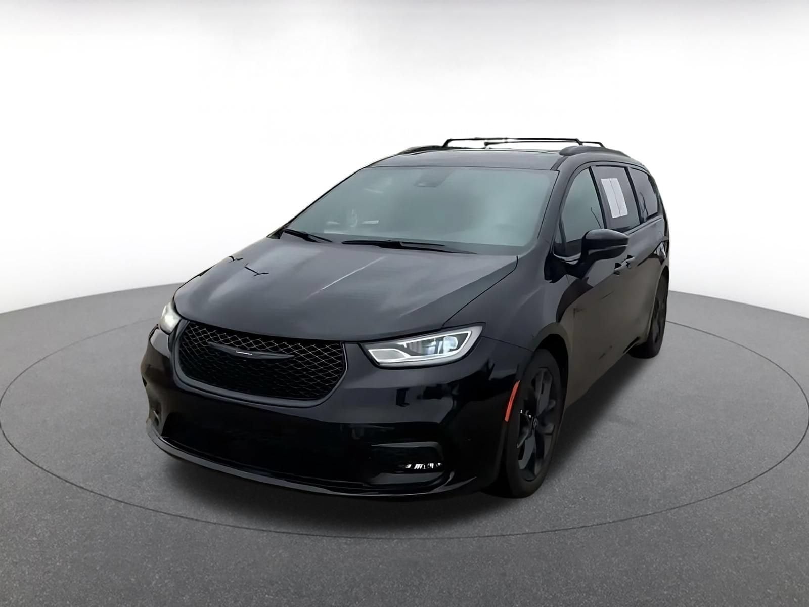 Thumbnail: 2025 Chrysler Pacifica - 6