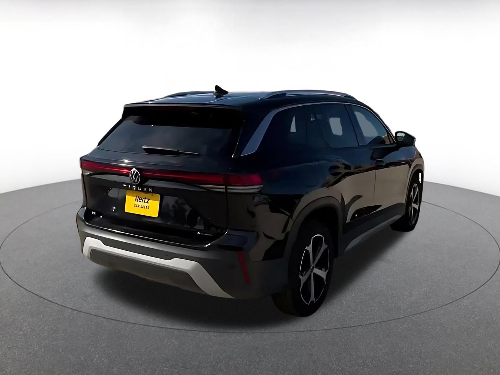 Thumbnail: 2026 Volkswagen Tiguan - 14