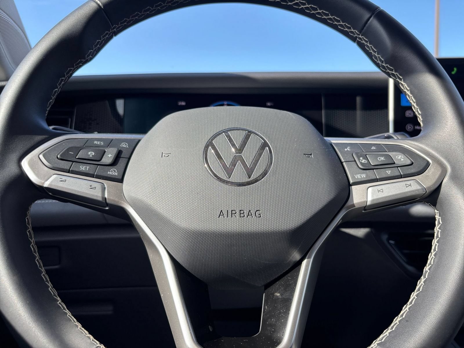 Thumbnail: 2026 Volkswagen Tiguan - 26