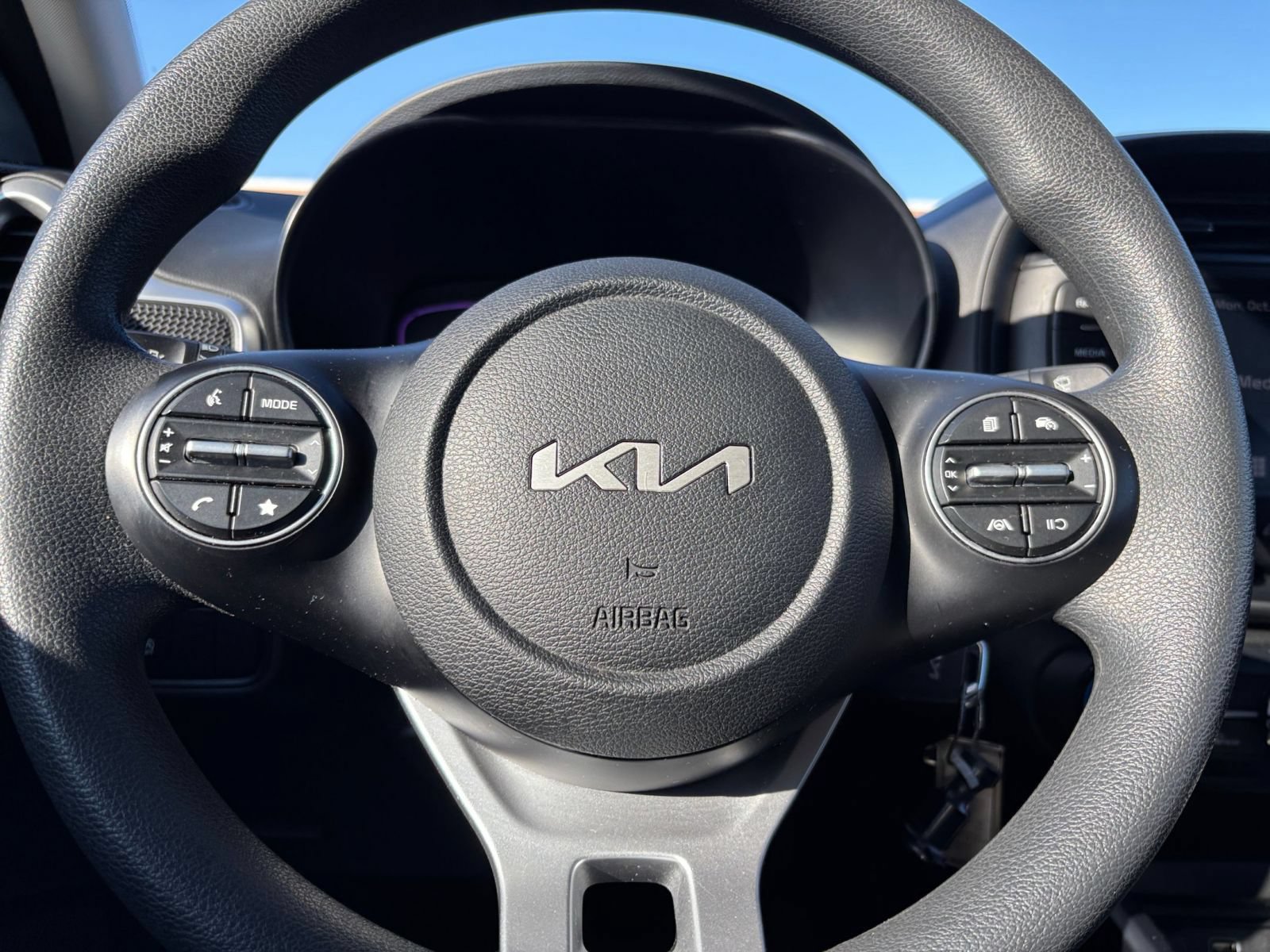Thumbnail: 2025 Kia Soul - 25