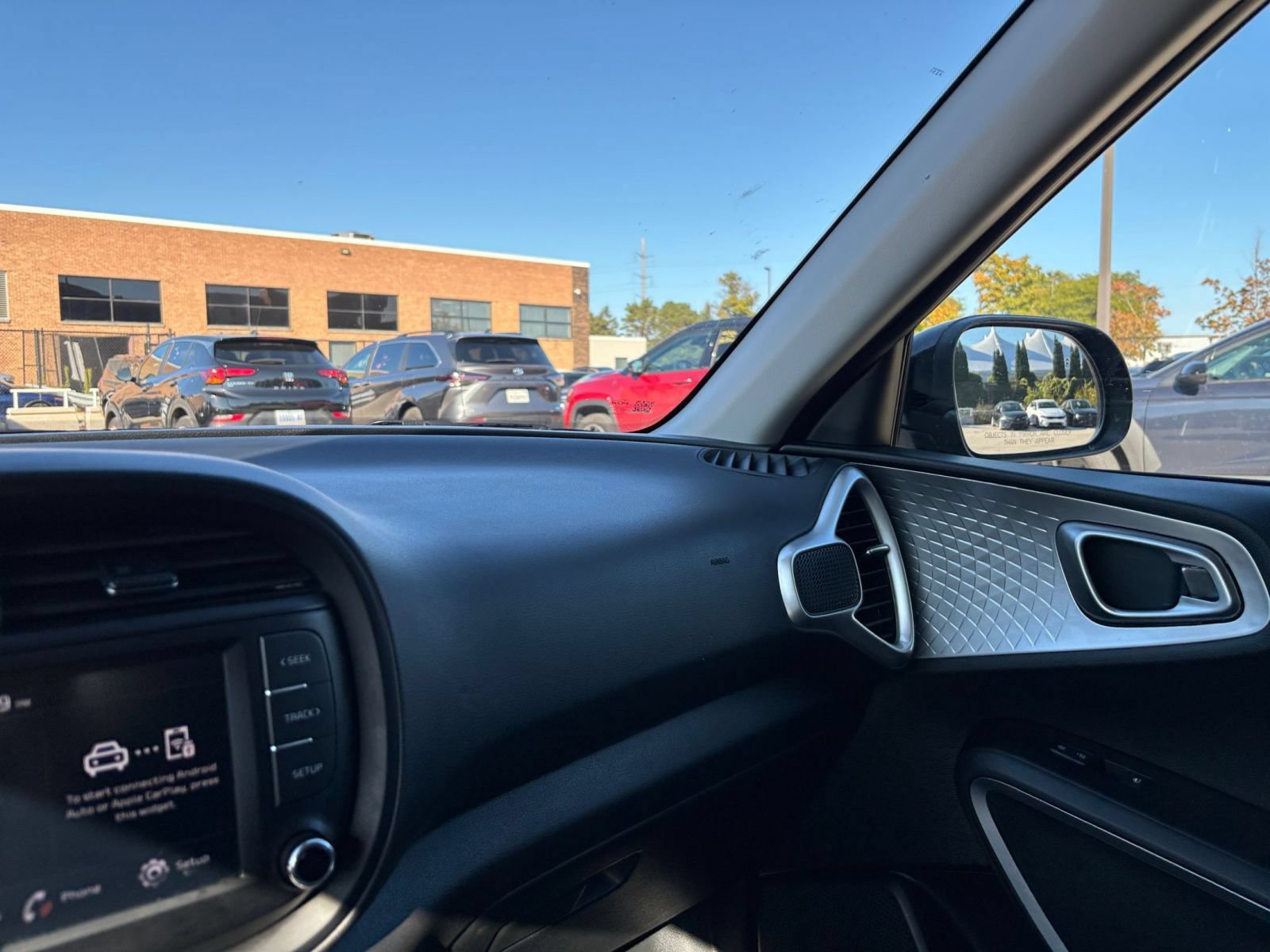 Thumbnail: 2025 Kia Soul - 32