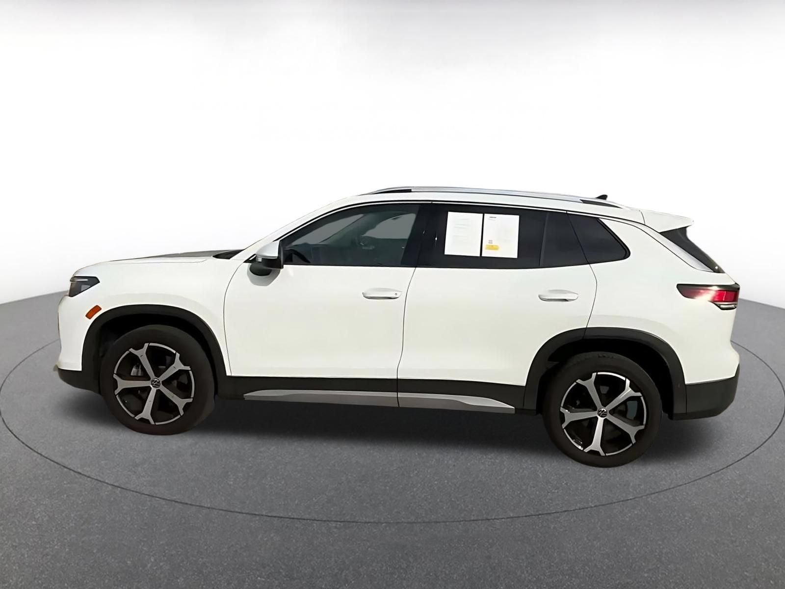 Thumbnail: 2026 Volkswagen Tiguan - 8