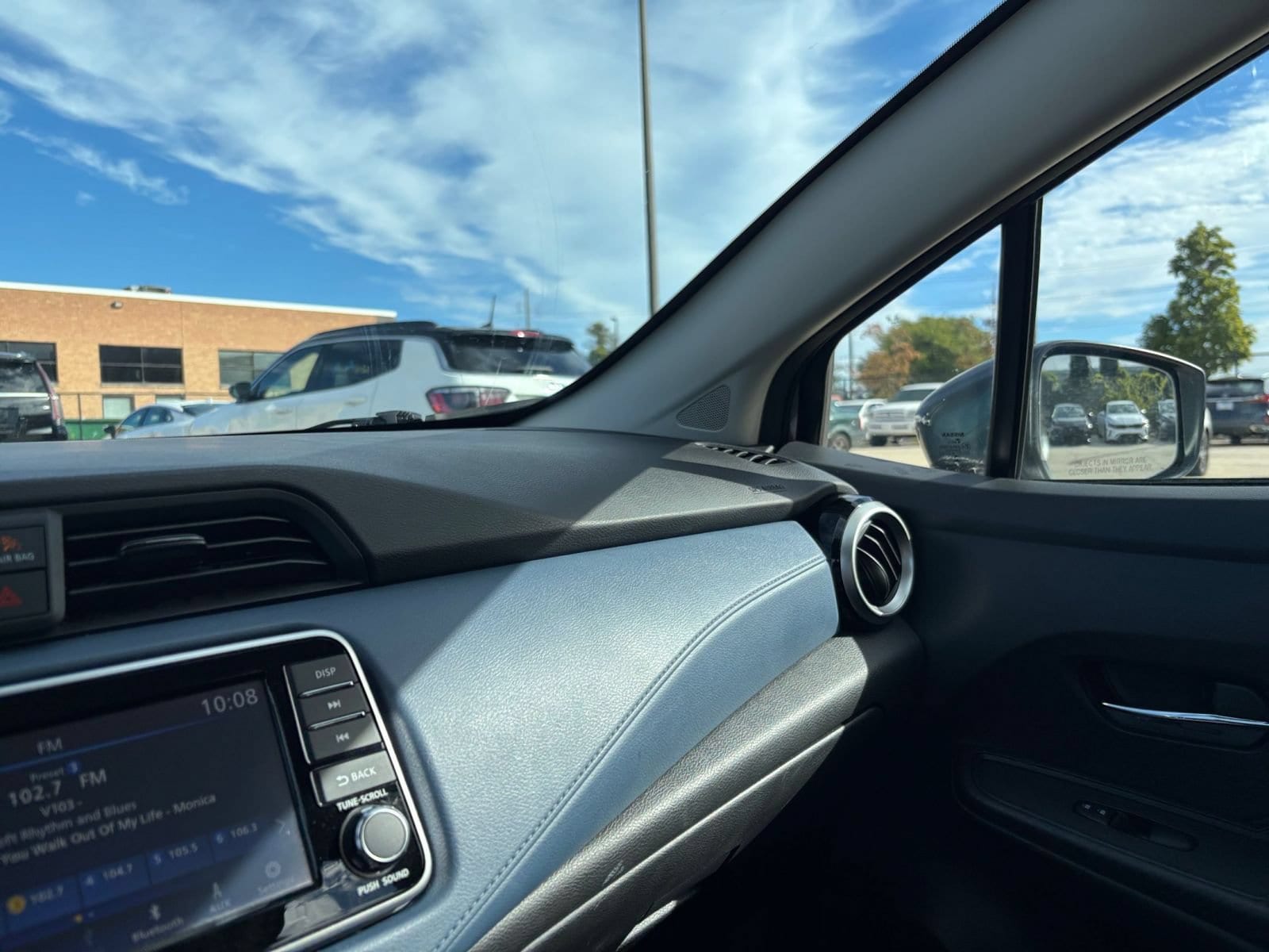 Thumbnail: 2025 Nissan Versa - 32