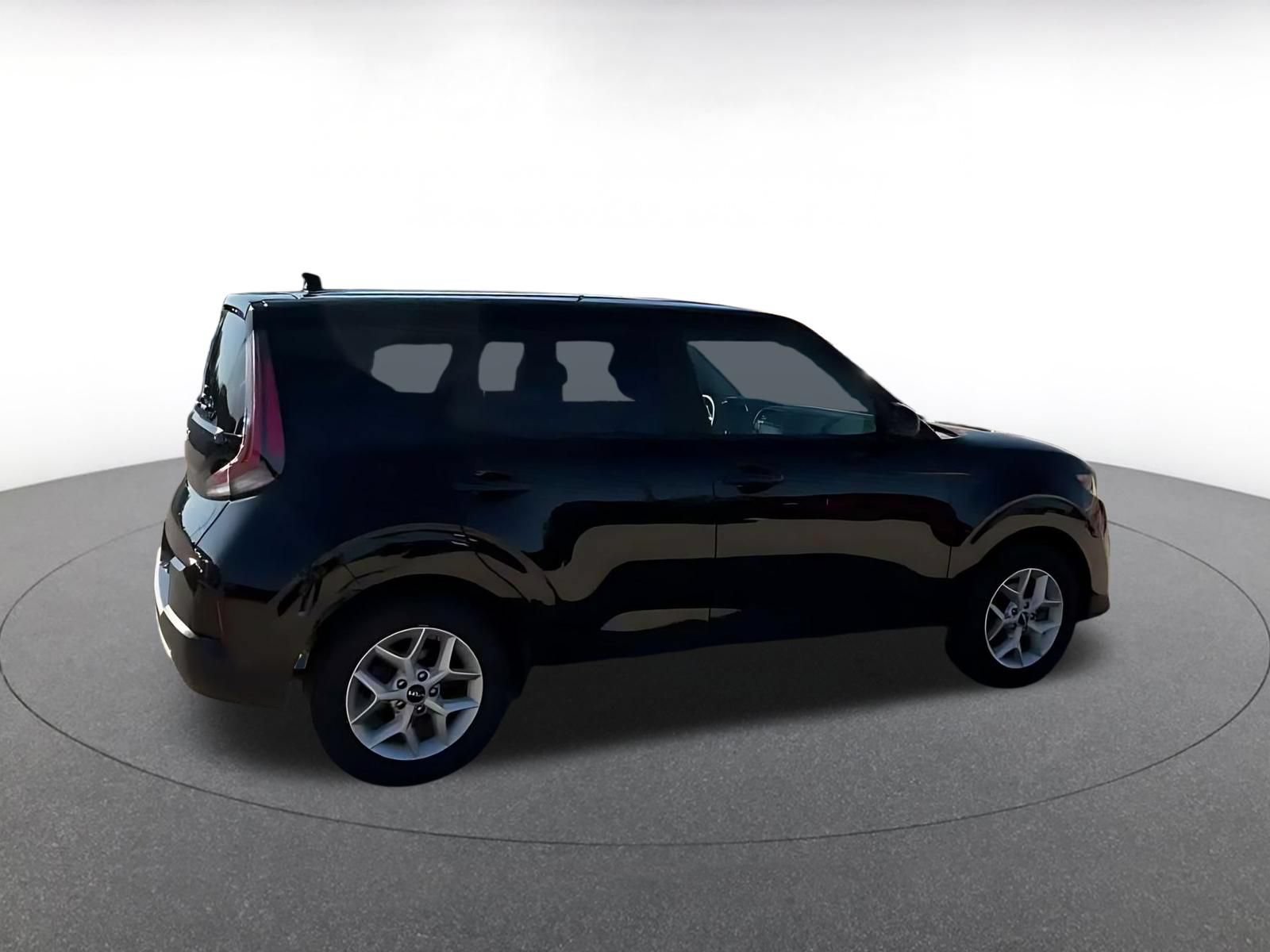 Thumbnail: 2025 Kia Soul - 13
