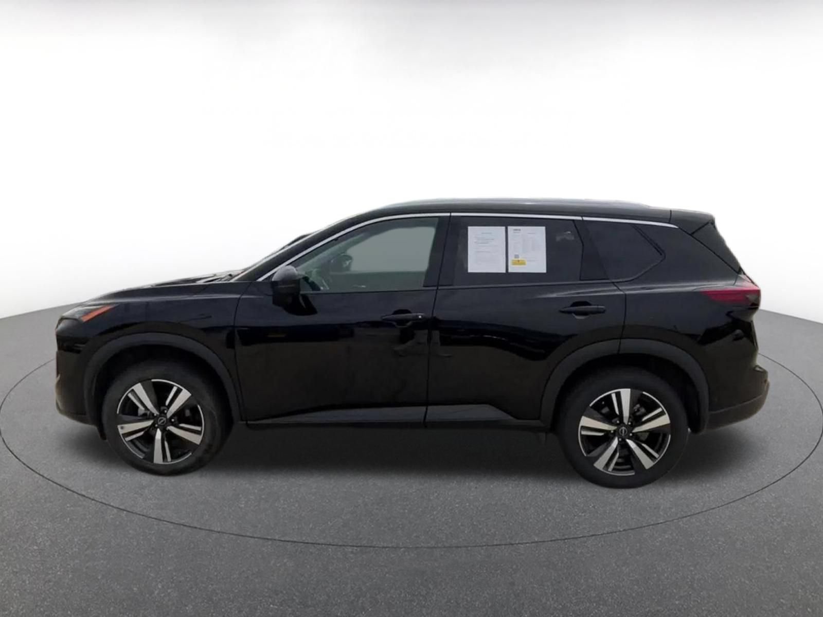 Thumbnail: 2026 Nissan Rogue - 8