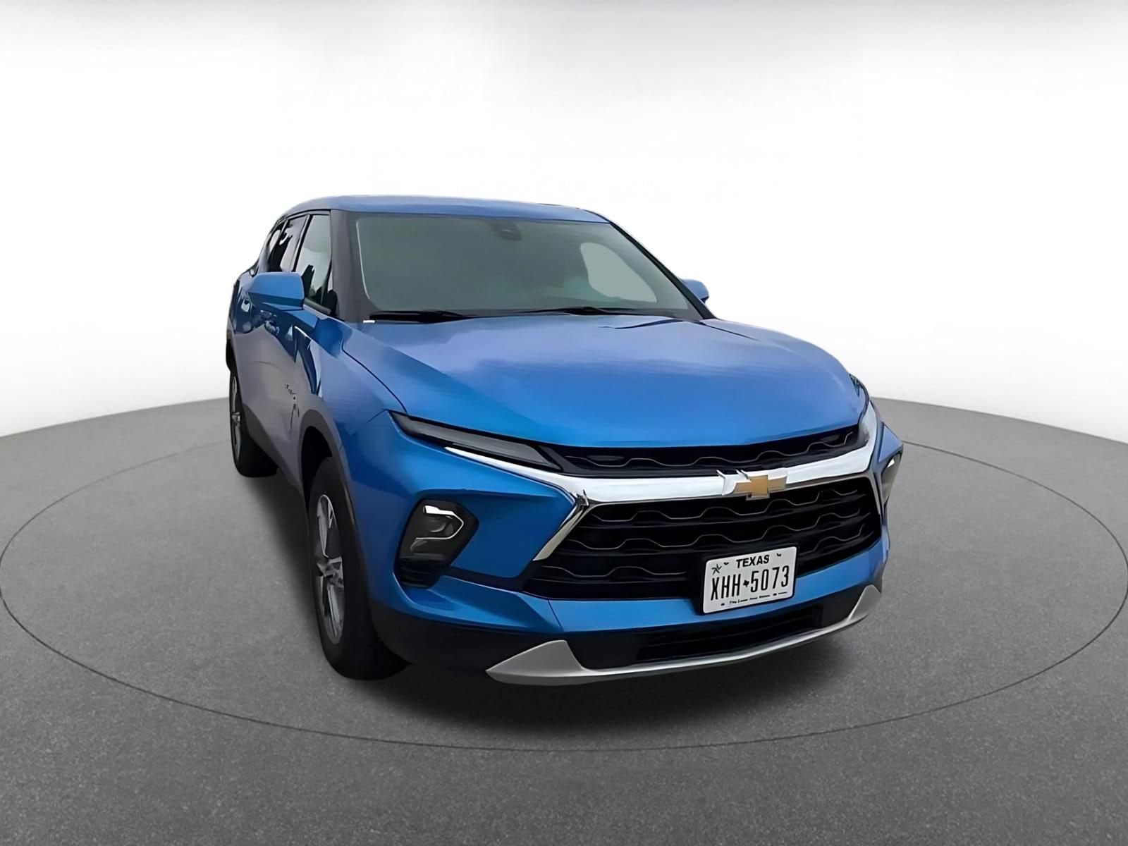 Thumbnail: 2025 Chevrolet Blazer - 3