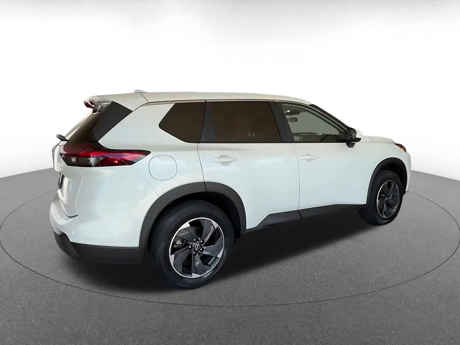 Thumbnail: 2025 Nissan Rogue - 14