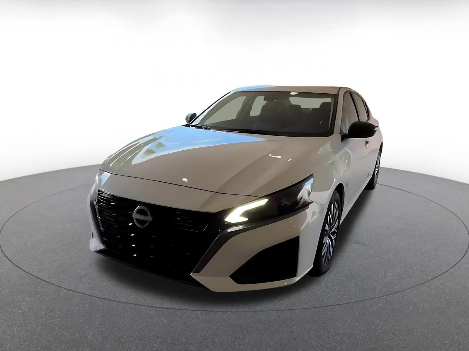 Thumbnail: 2026 Nissan Altima - 6