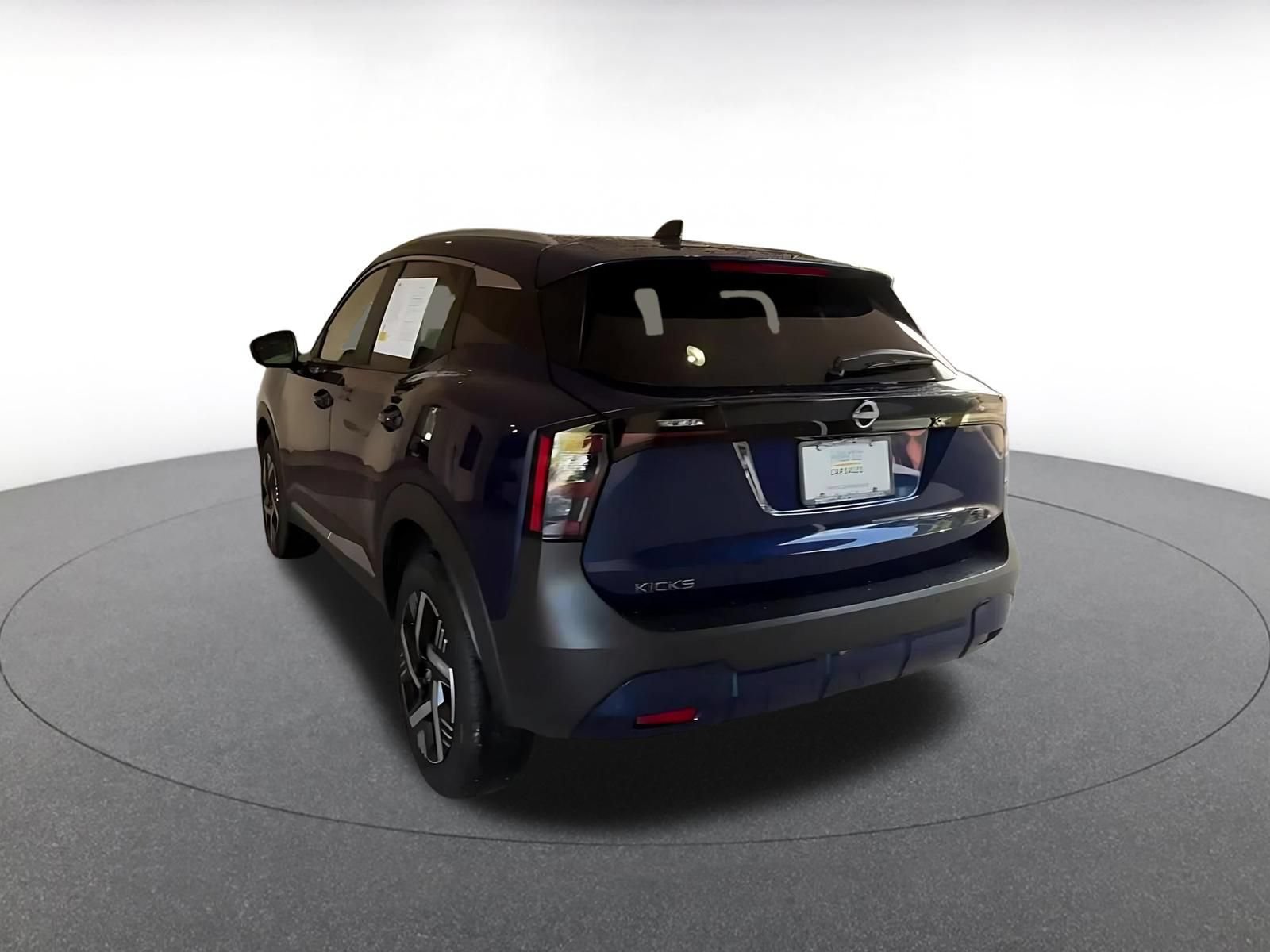 Thumbnail: 2026 Nissan Kicks - 9