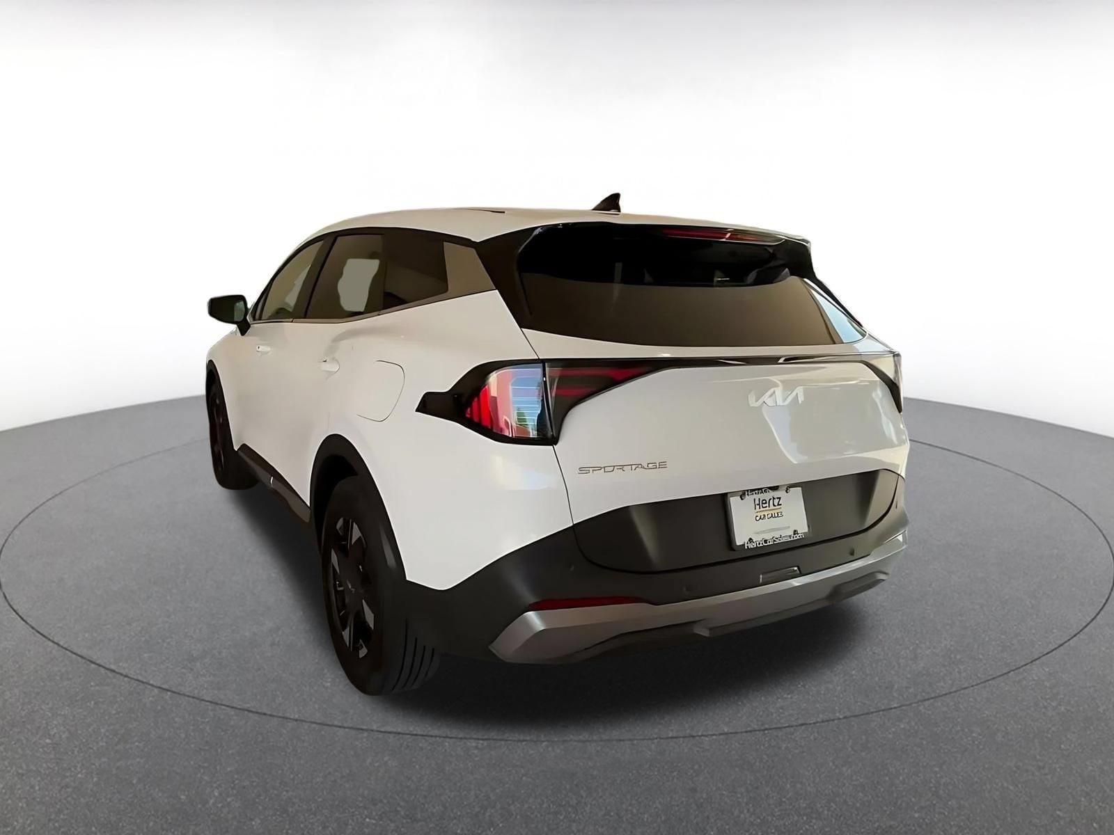 Thumbnail: 2026 Kia Sportage - 10