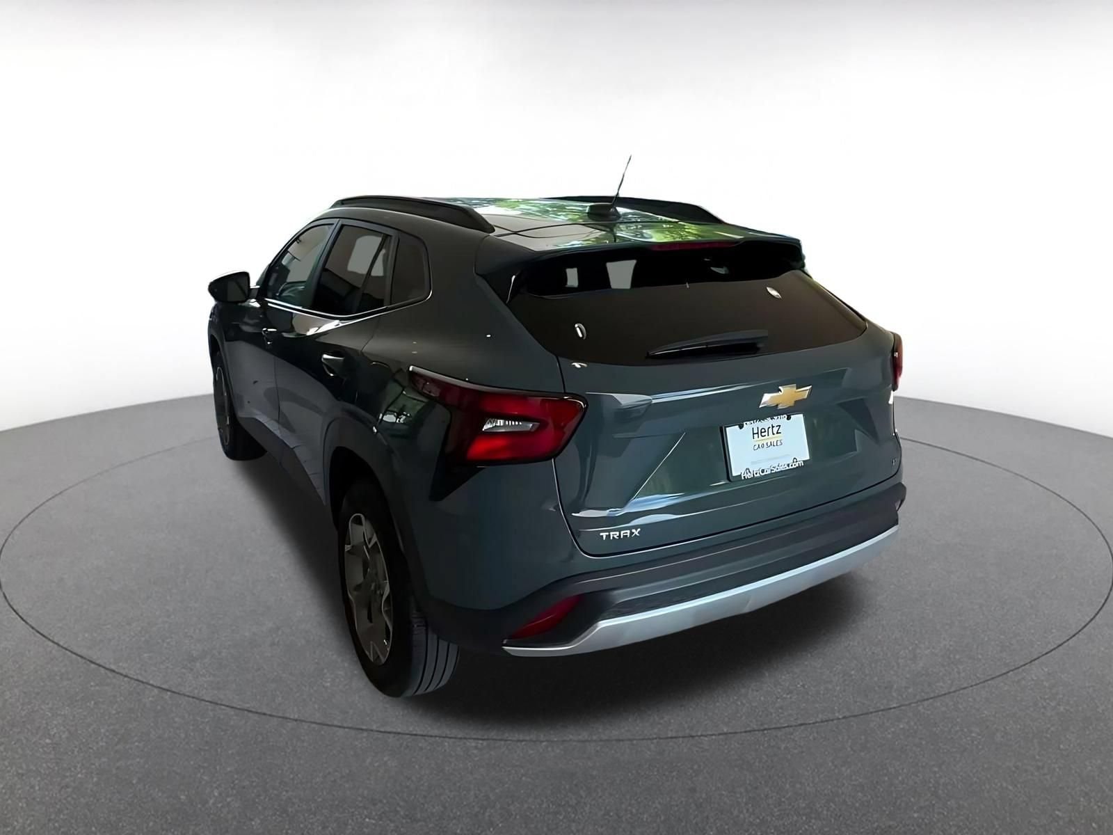 Thumbnail: 2025 Chevrolet Trax - 9