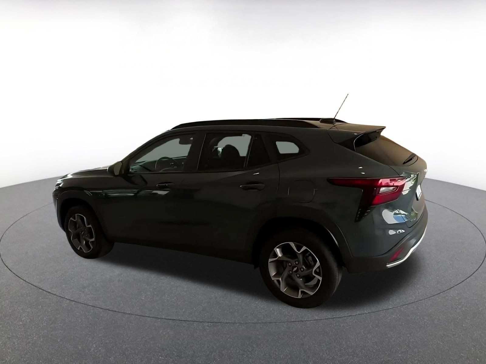Thumbnail: 2025 Chevrolet Trax - 13