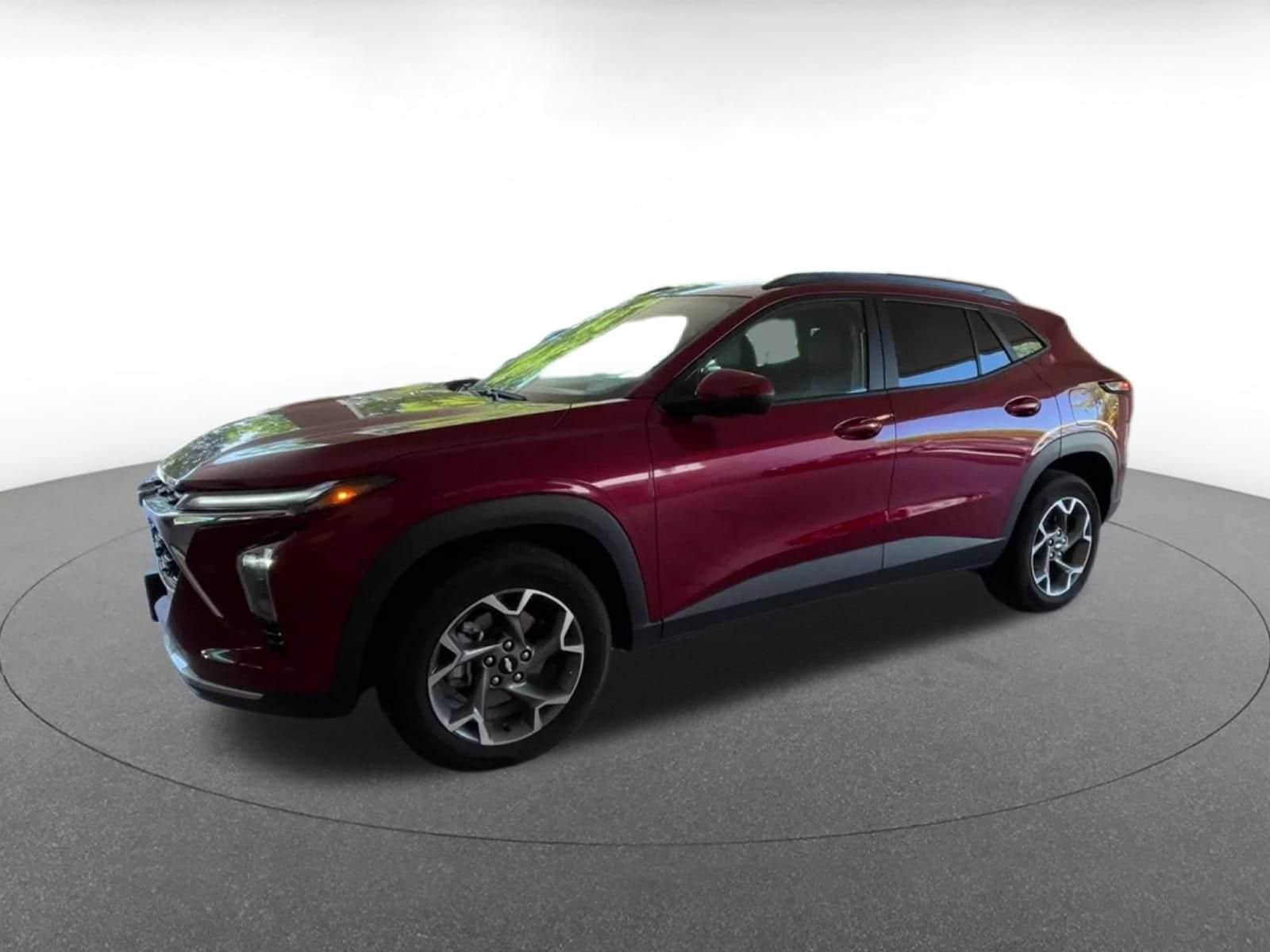 Thumbnail: 2025 Chevrolet Trax - 6