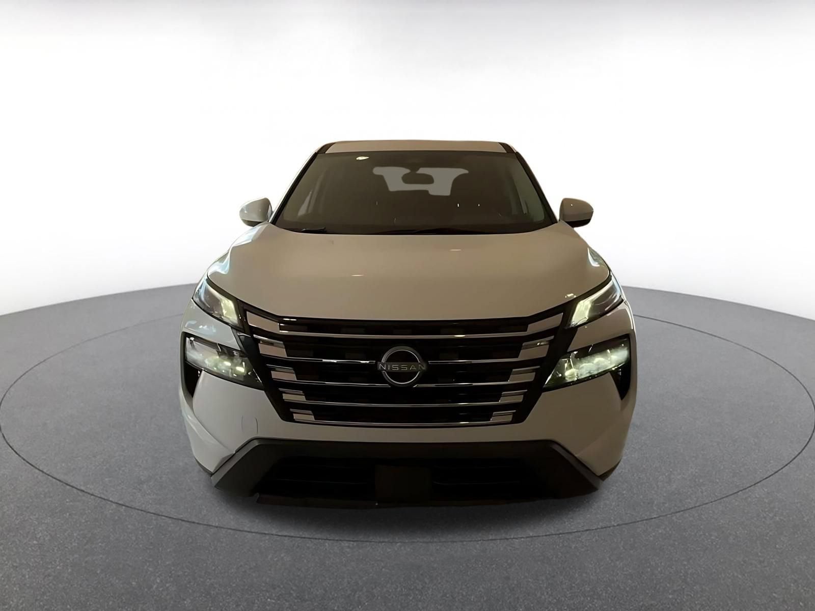 Thumbnail: 2025 Nissan Rogue - 4