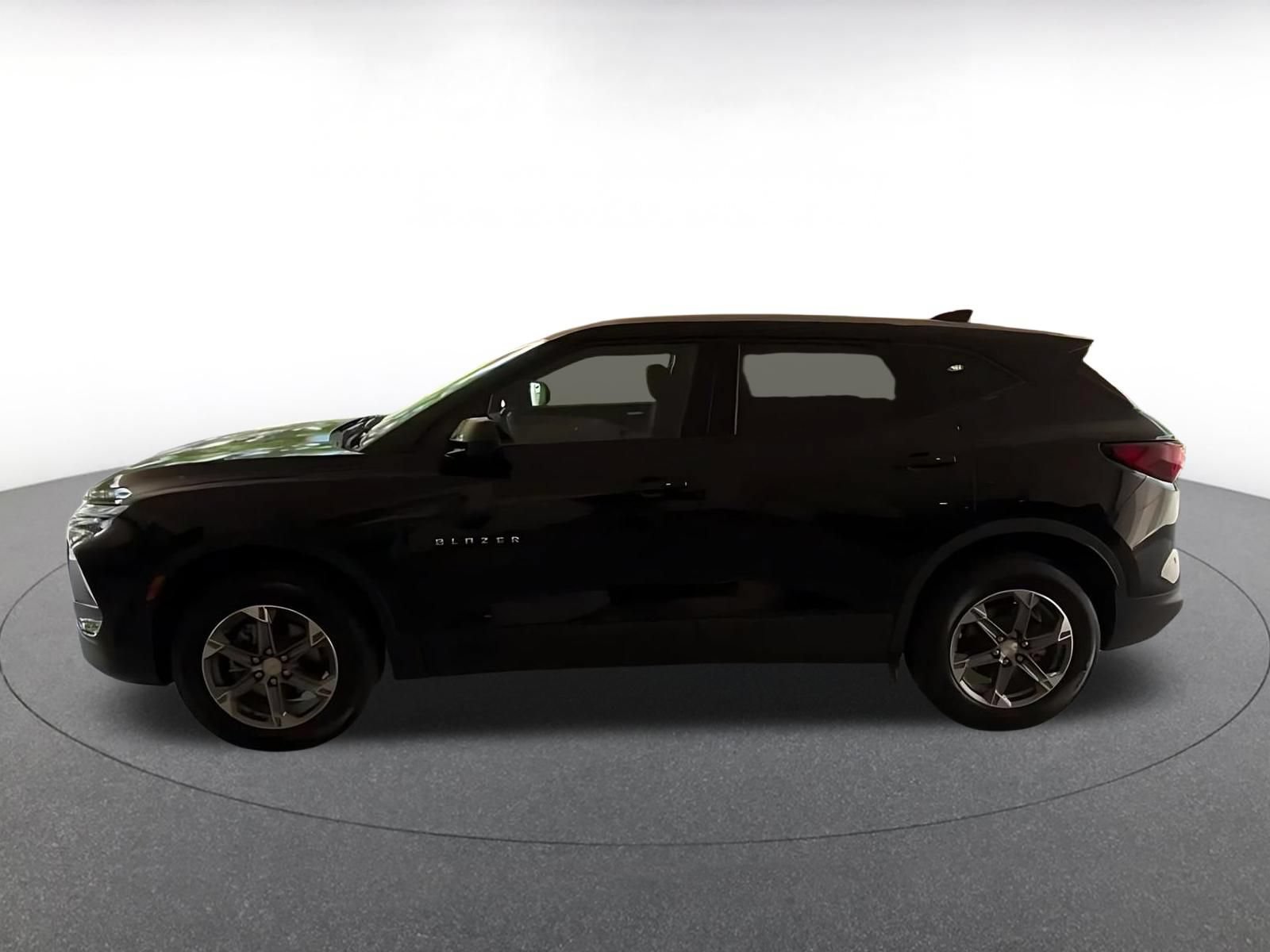 Thumbnail: 2026 Chevrolet Blazer - 8