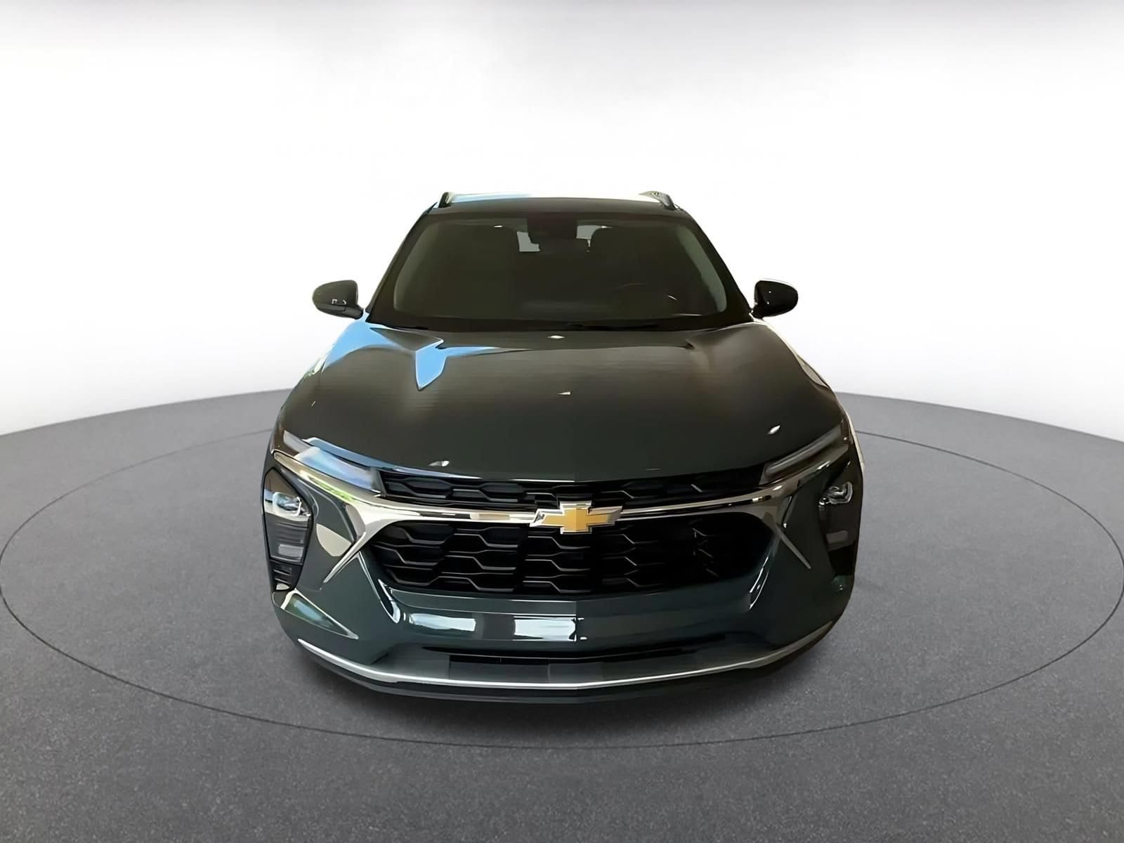 Thumbnail: 2025 Chevrolet Trax - 4