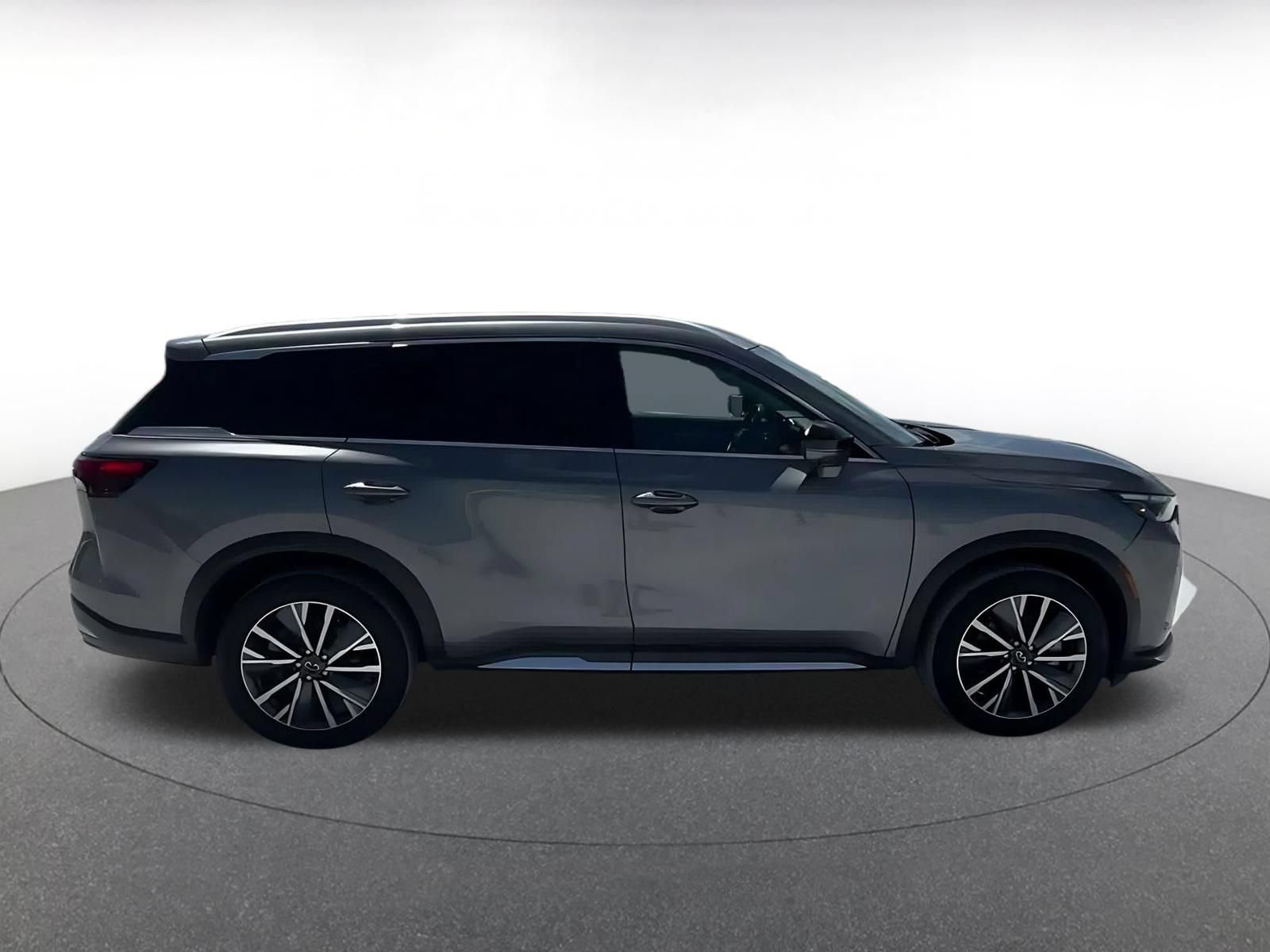 Thumbnail: 2026 INFINITI QX60 - 15
