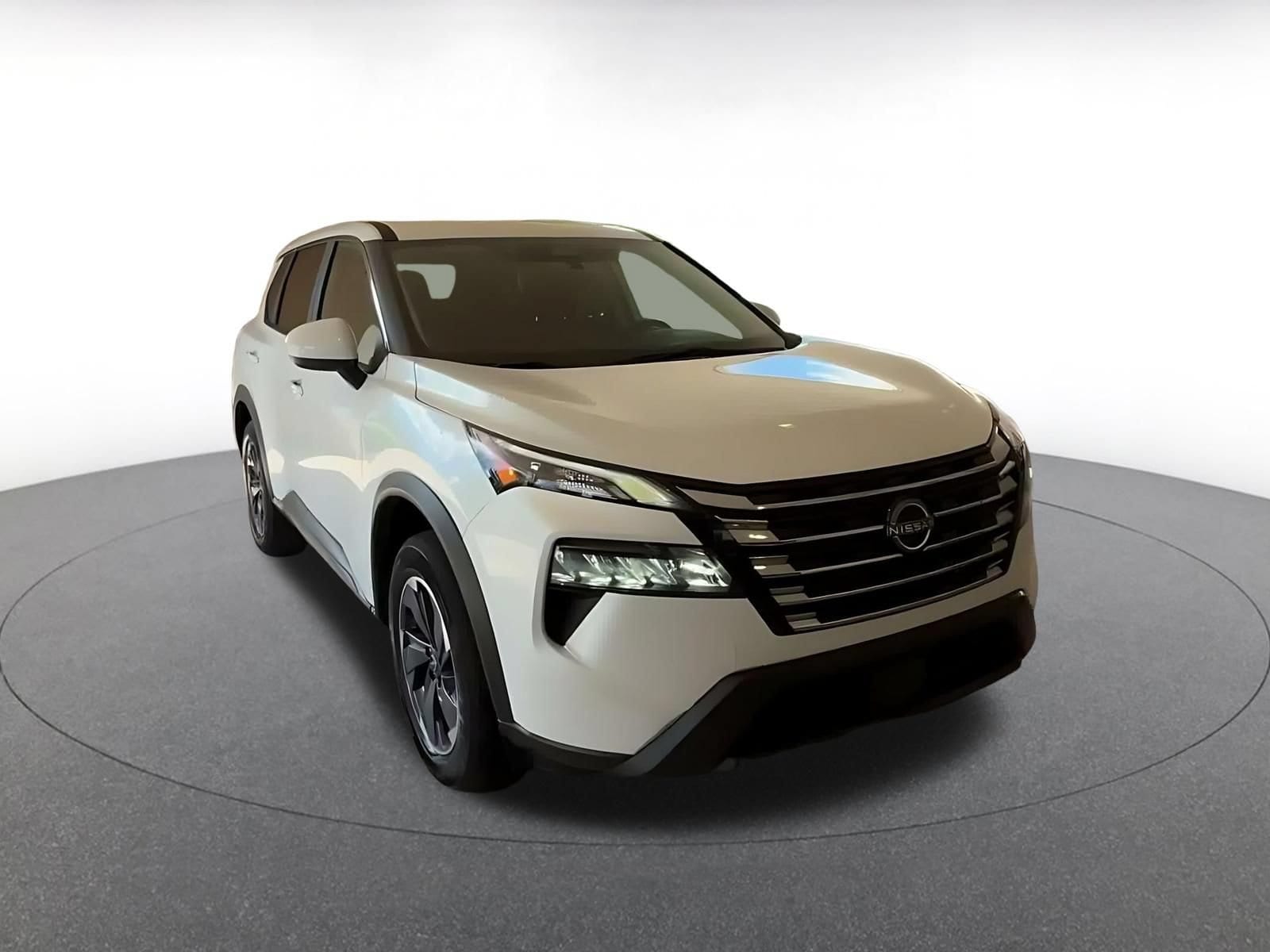 Thumbnail: 2025 Nissan Rogue - 3