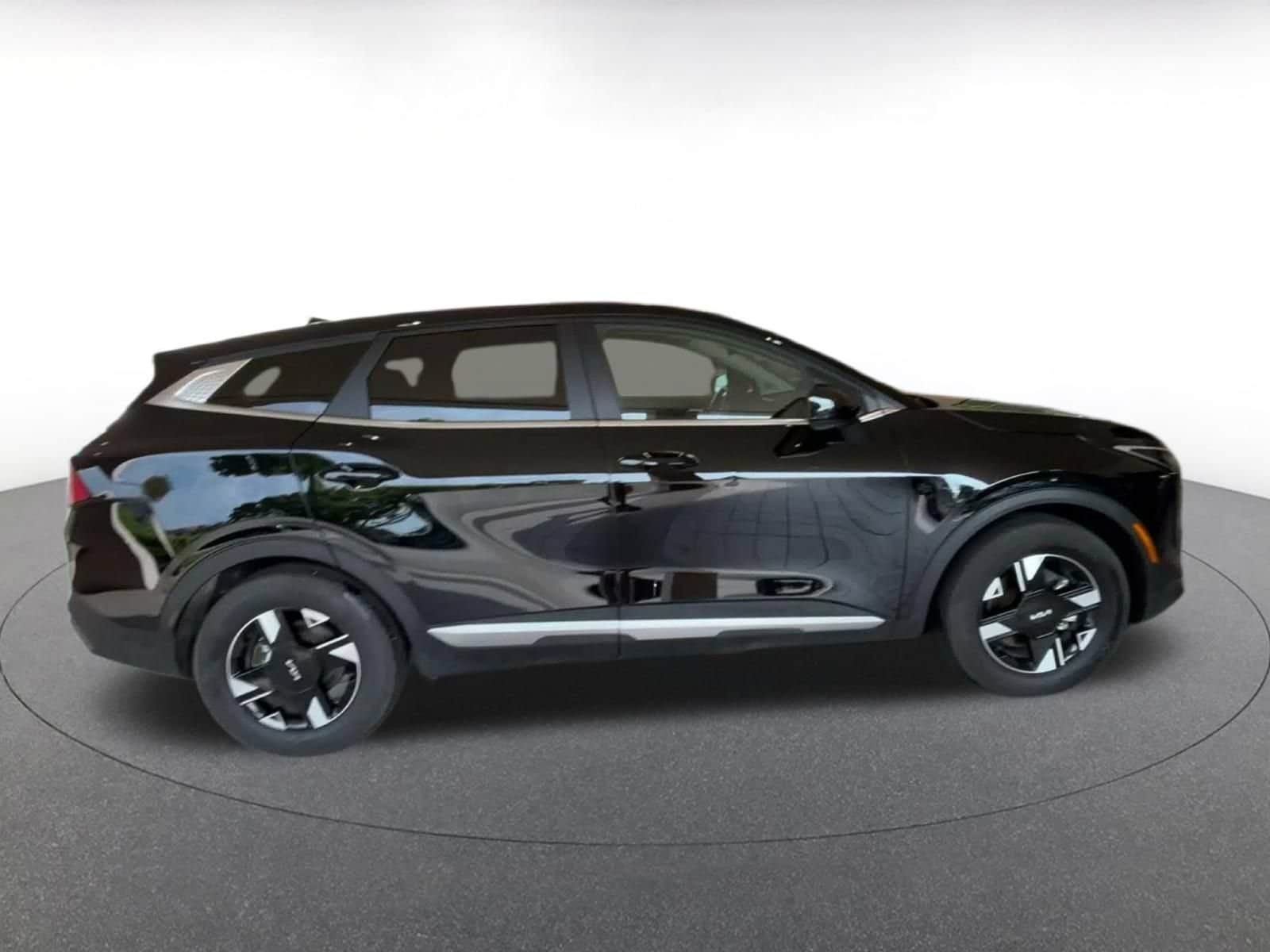 Thumbnail: 2026 Kia Sportage - 15