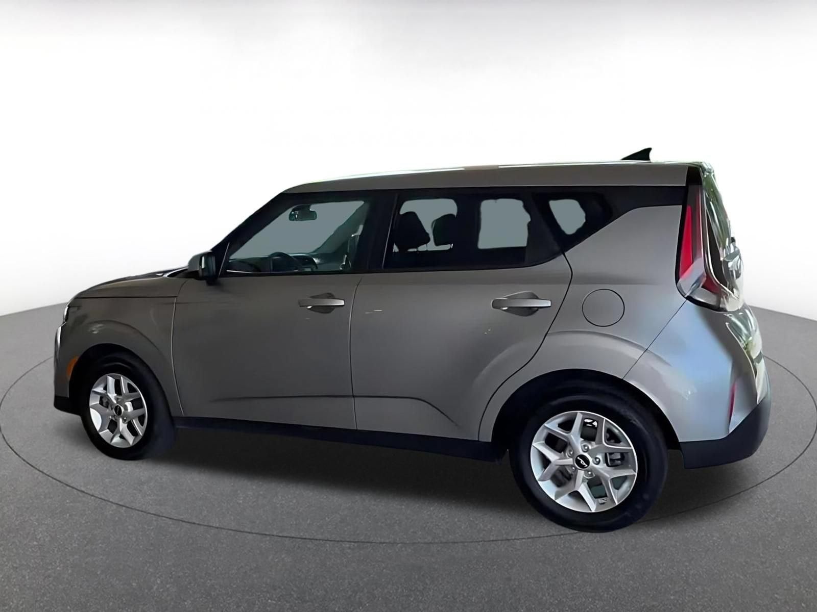 Thumbnail: 2025 Kia Soul - 8