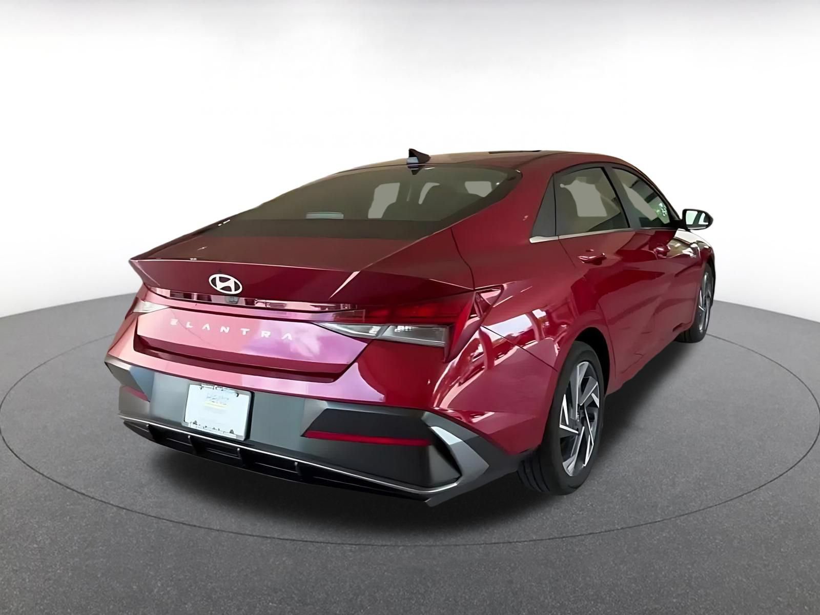 Thumbnail: 2025 Hyundai Elantra - 13