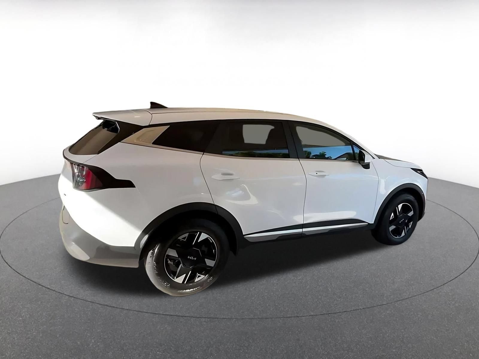 Thumbnail: 2026 Kia Sportage - 14