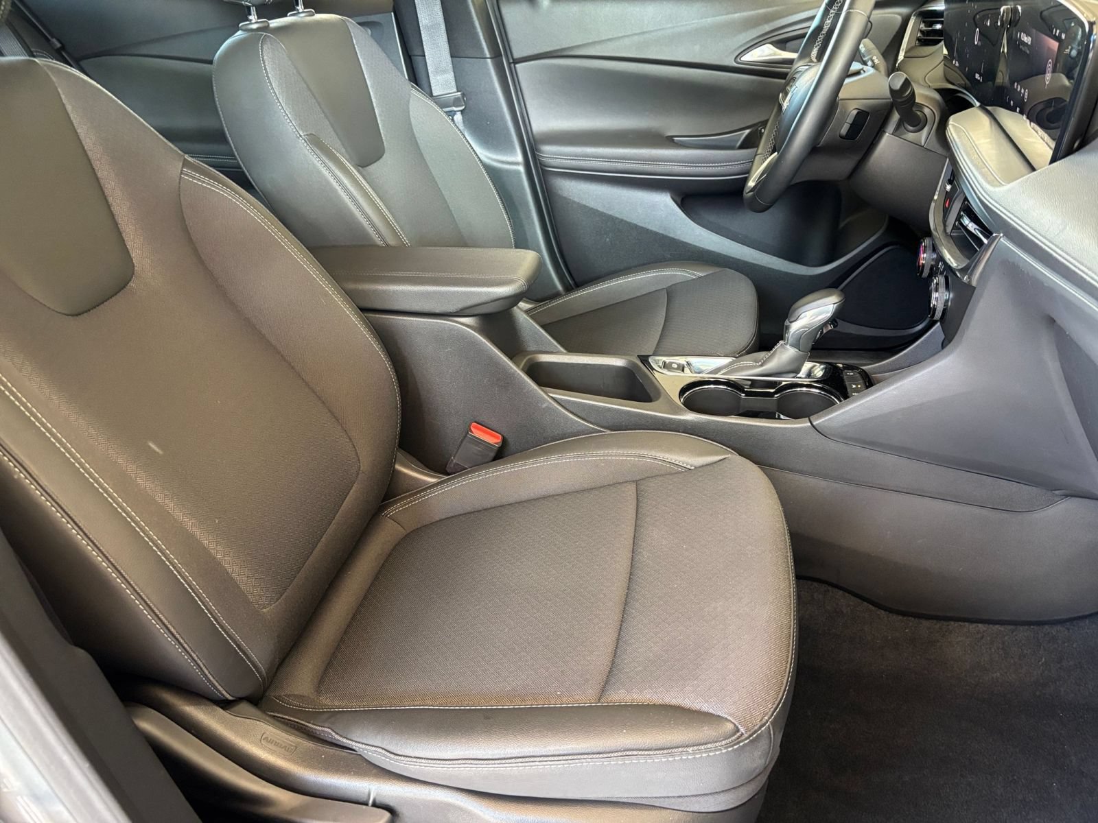 Thumbnail: 2026 Buick Encore GX - 34