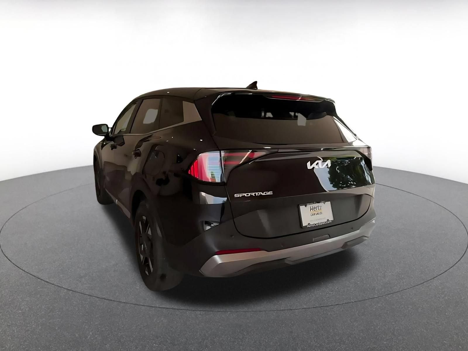 Thumbnail: 2026 Kia Sportage - 10