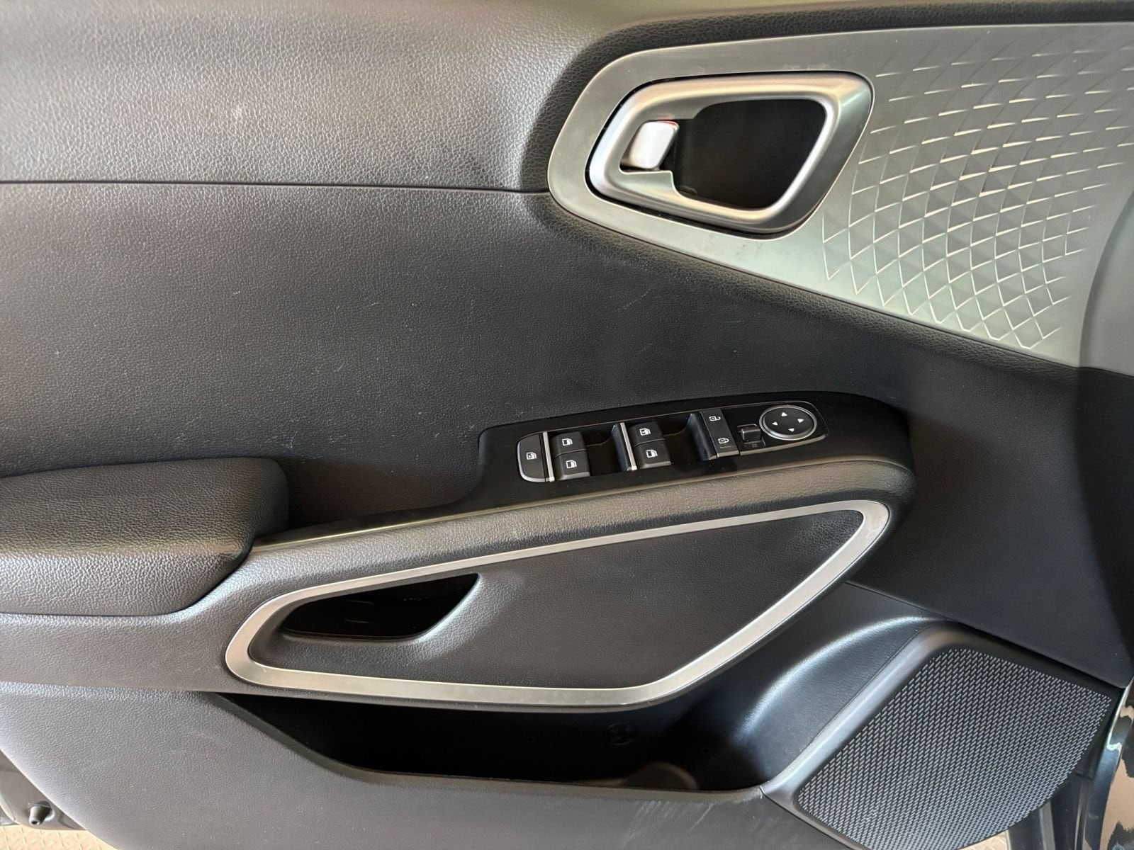 Thumbnail: 2025 Kia Soul - 18