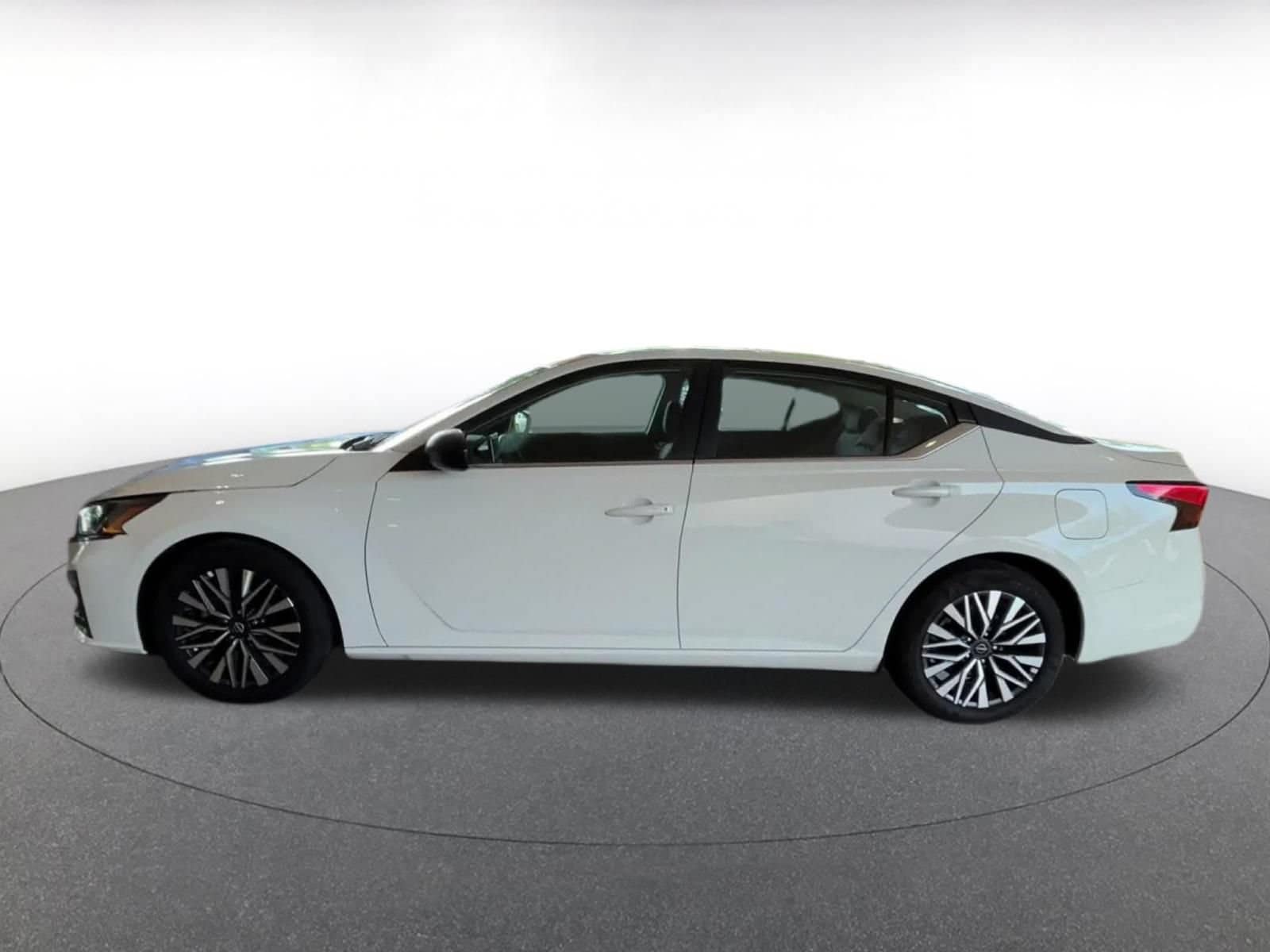 Thumbnail: 2026 Nissan Altima - 8