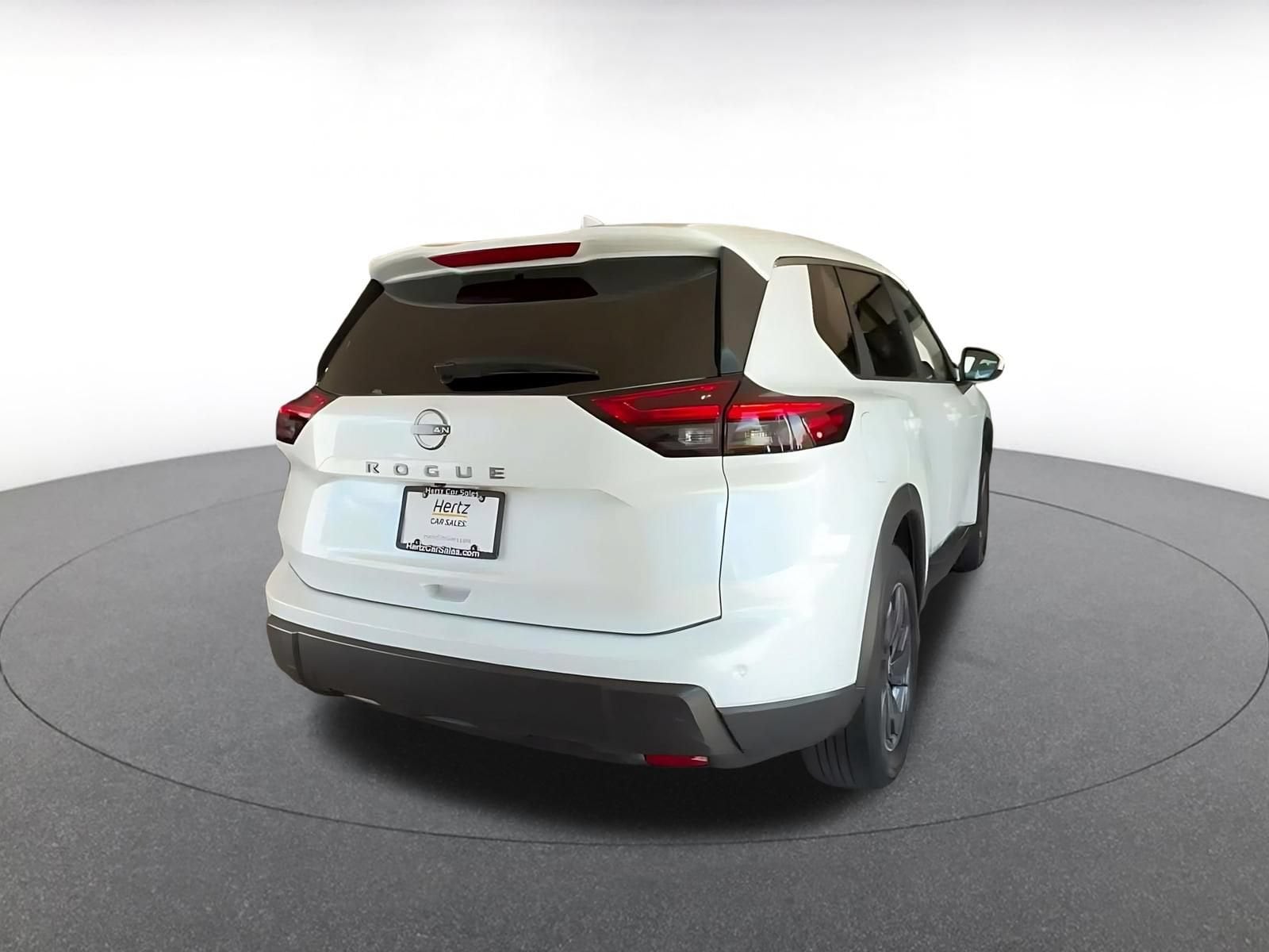 Thumbnail: 2025 Nissan Rogue - 13