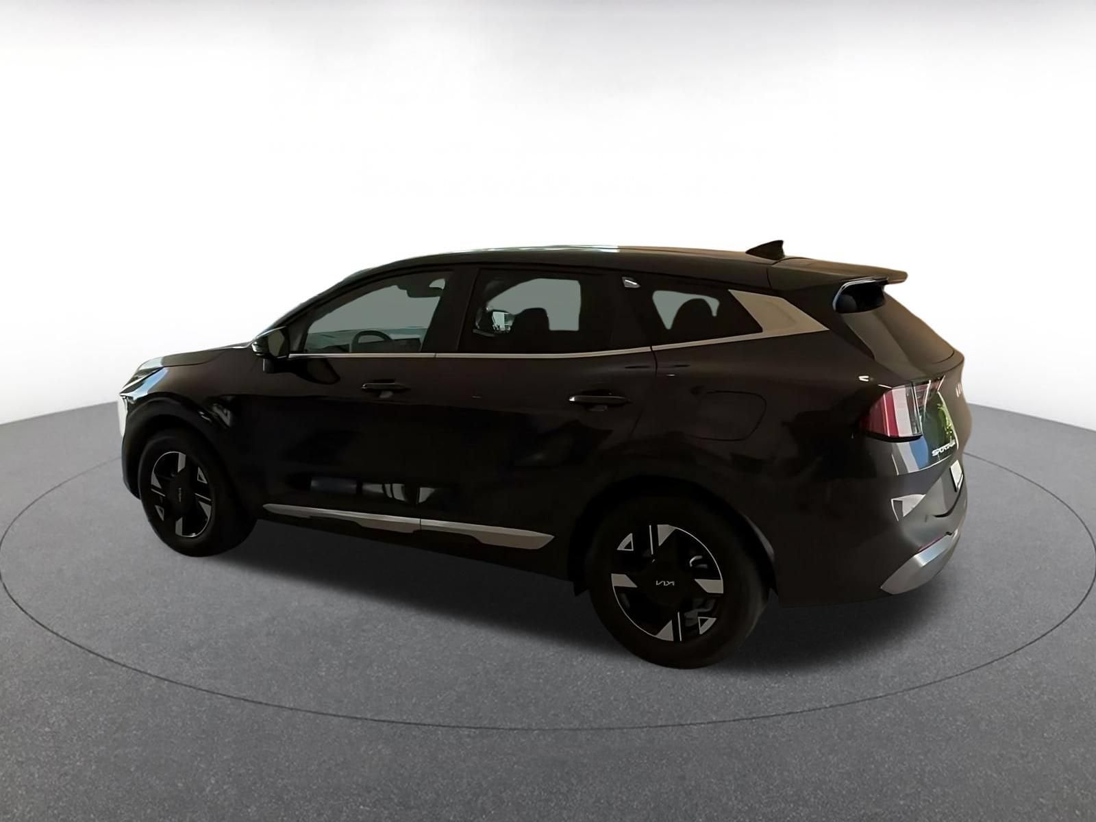 Thumbnail: 2026 Kia Sportage - 9