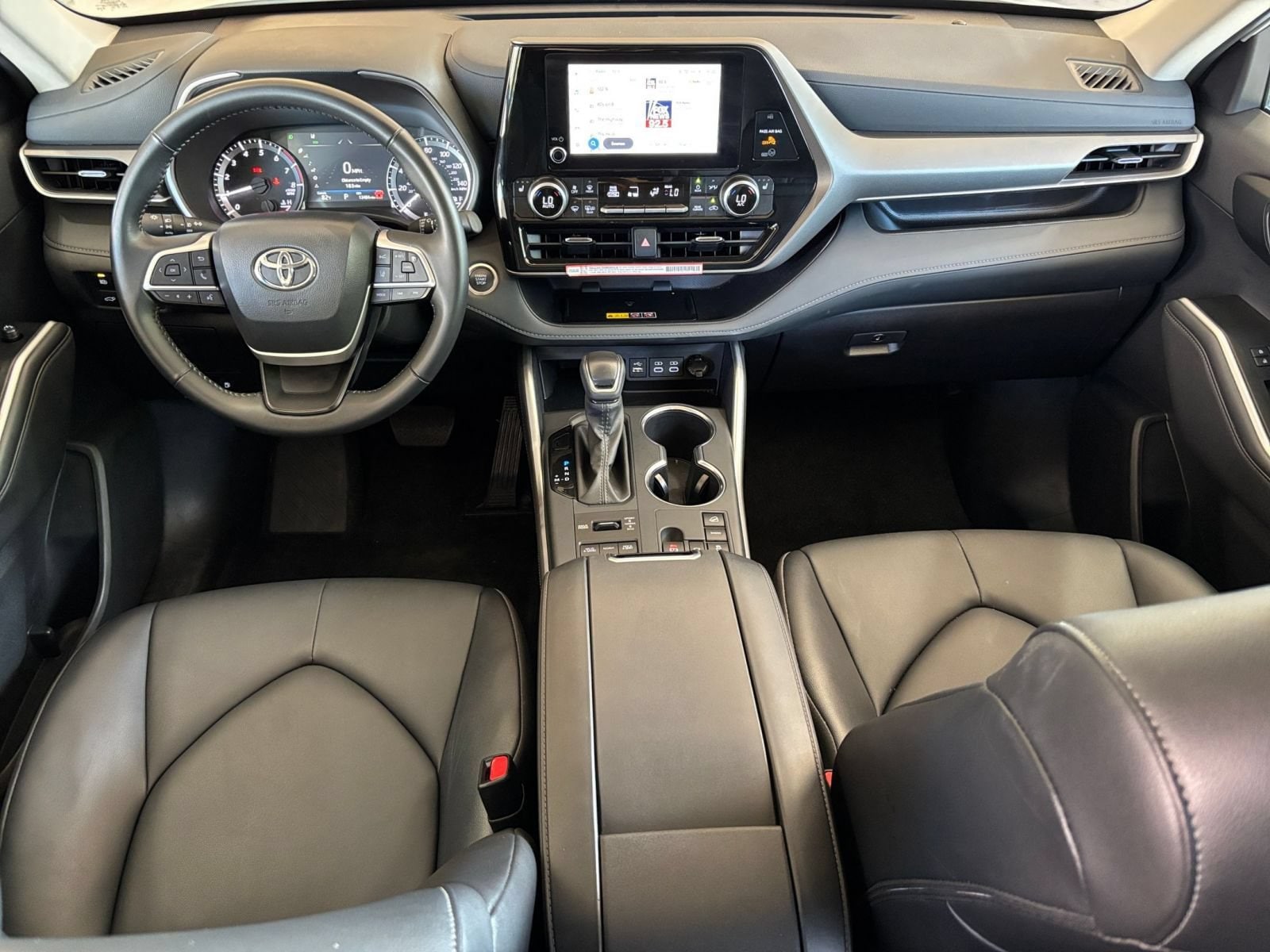 Thumbnail: 2026 Toyota Highlander - 35