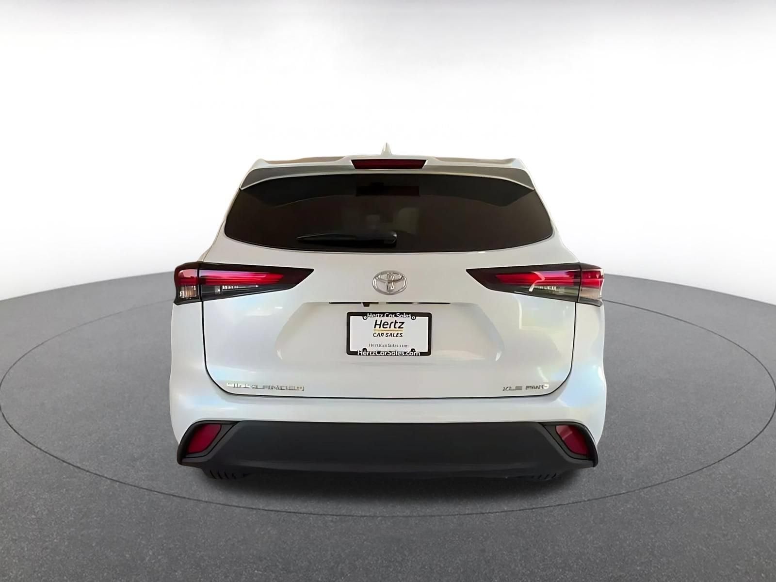 Thumbnail: 2026 Toyota Highlander - 12