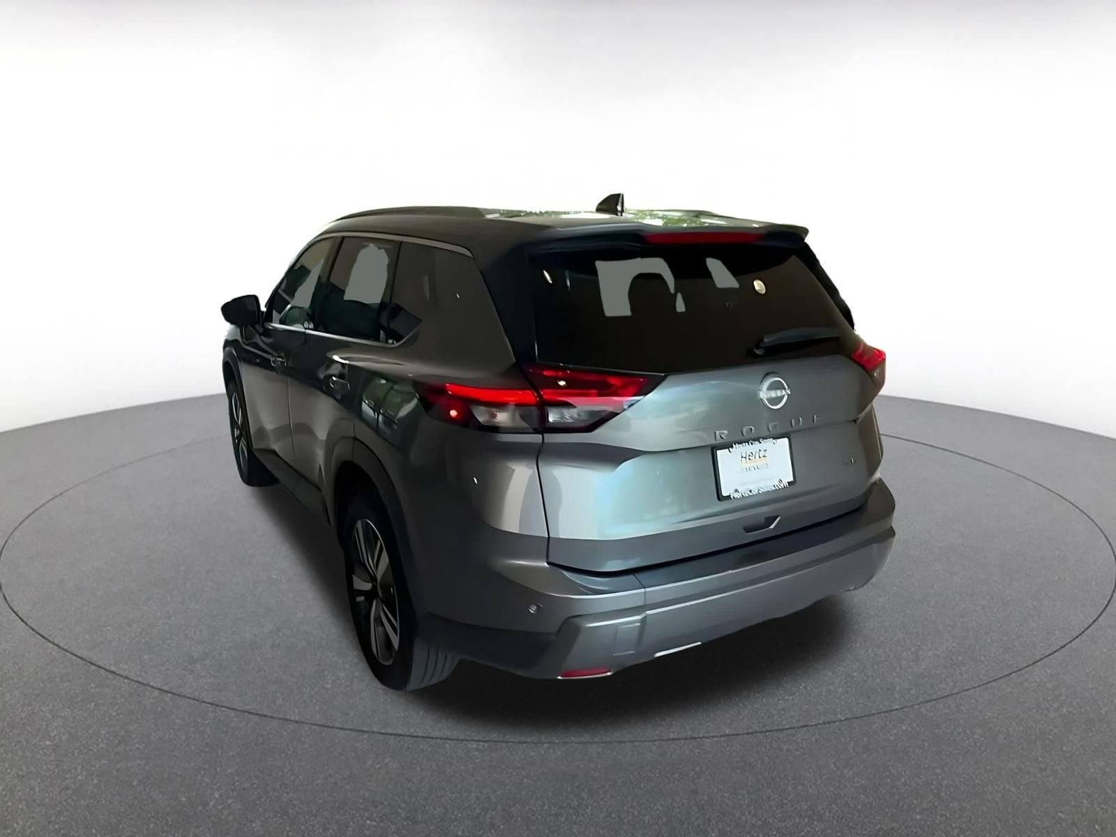 Thumbnail: 2026 Nissan Rogue - 10
