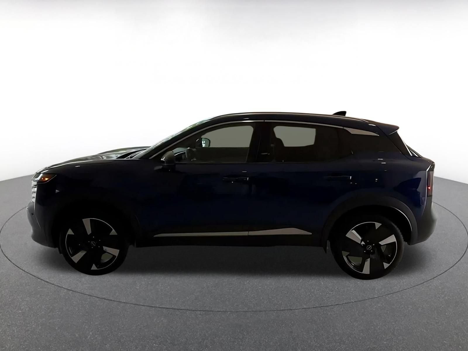 Thumbnail: 2026 Nissan Kicks - 8