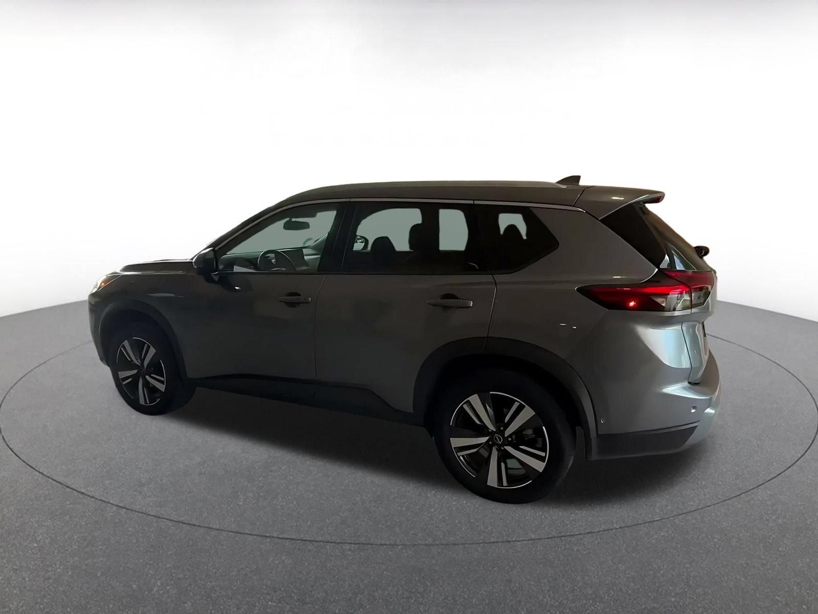 Thumbnail: 2026 Nissan Rogue - 9